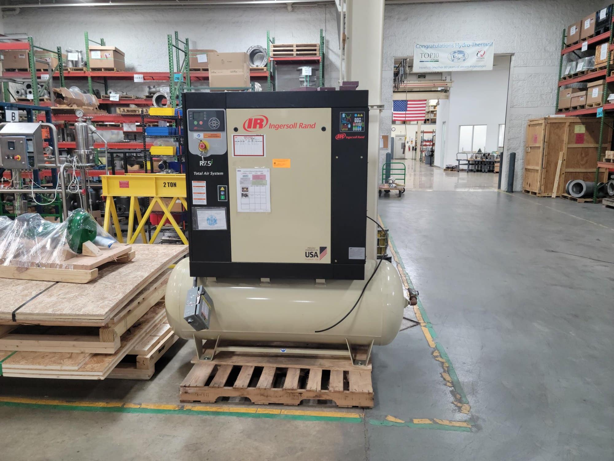 10 HP Ingersoll Rand R7.5i-A135 Rotary Screw Air Compressor, 2014 - 80 Gallon Tank