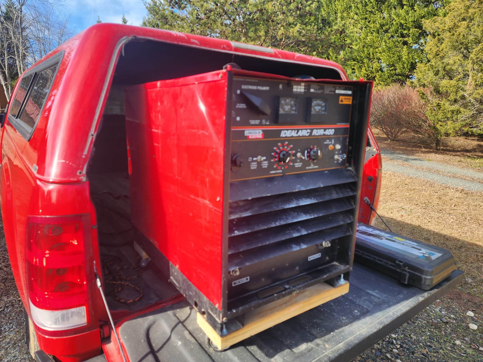 Lincoln IdealArc R3R-400 Welder, 2012 - Image 3