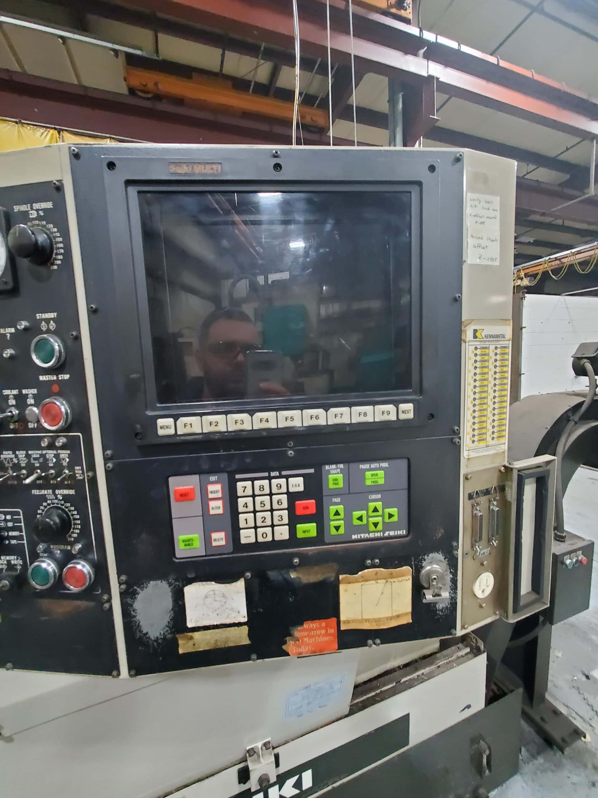 Hitachi Seiki HT25S CNC Lathe, 1995 - Tailstock, MistBuster, Chip Conveyor - Image 4