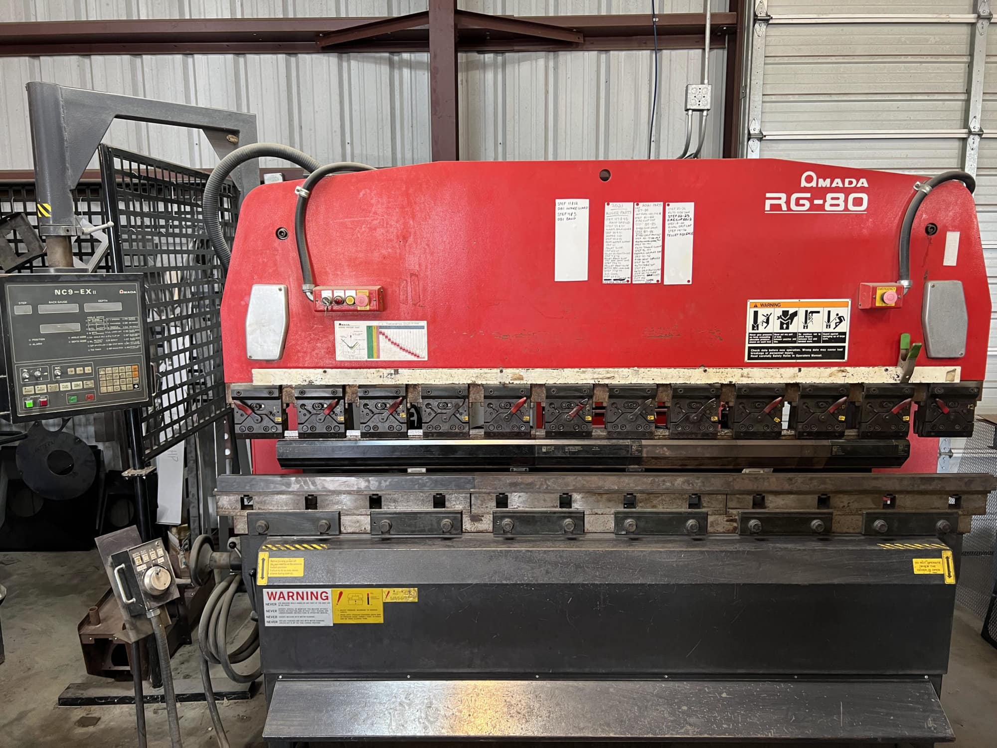 88 Ton x 8' Amada RG-80 CNC Press Brake, 2001- One-Touch Tool Holders