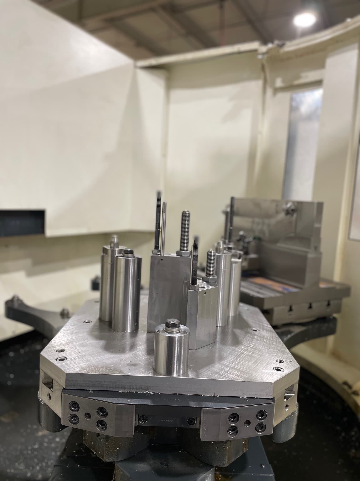DMG Mori DMC65 monoBlock 5 Axis UMC, 2014 - Pallet Changer, Renishaw Probe, 18K RPM Spindle - Image 3