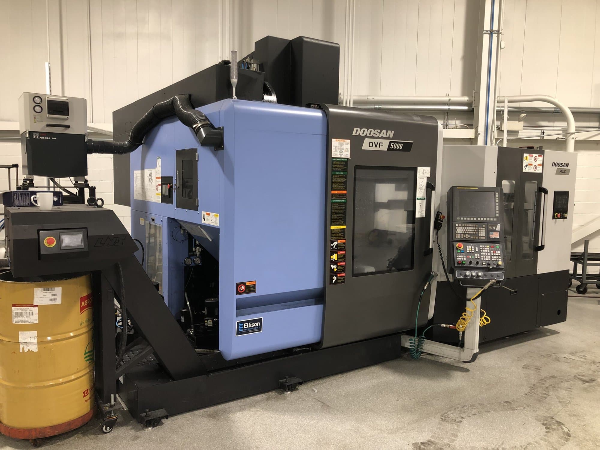 Doosan DVF-5000 VMC, 2020- 5-Axis, Fanuc Control, 8 Pallet System,Probe, Mist Collector