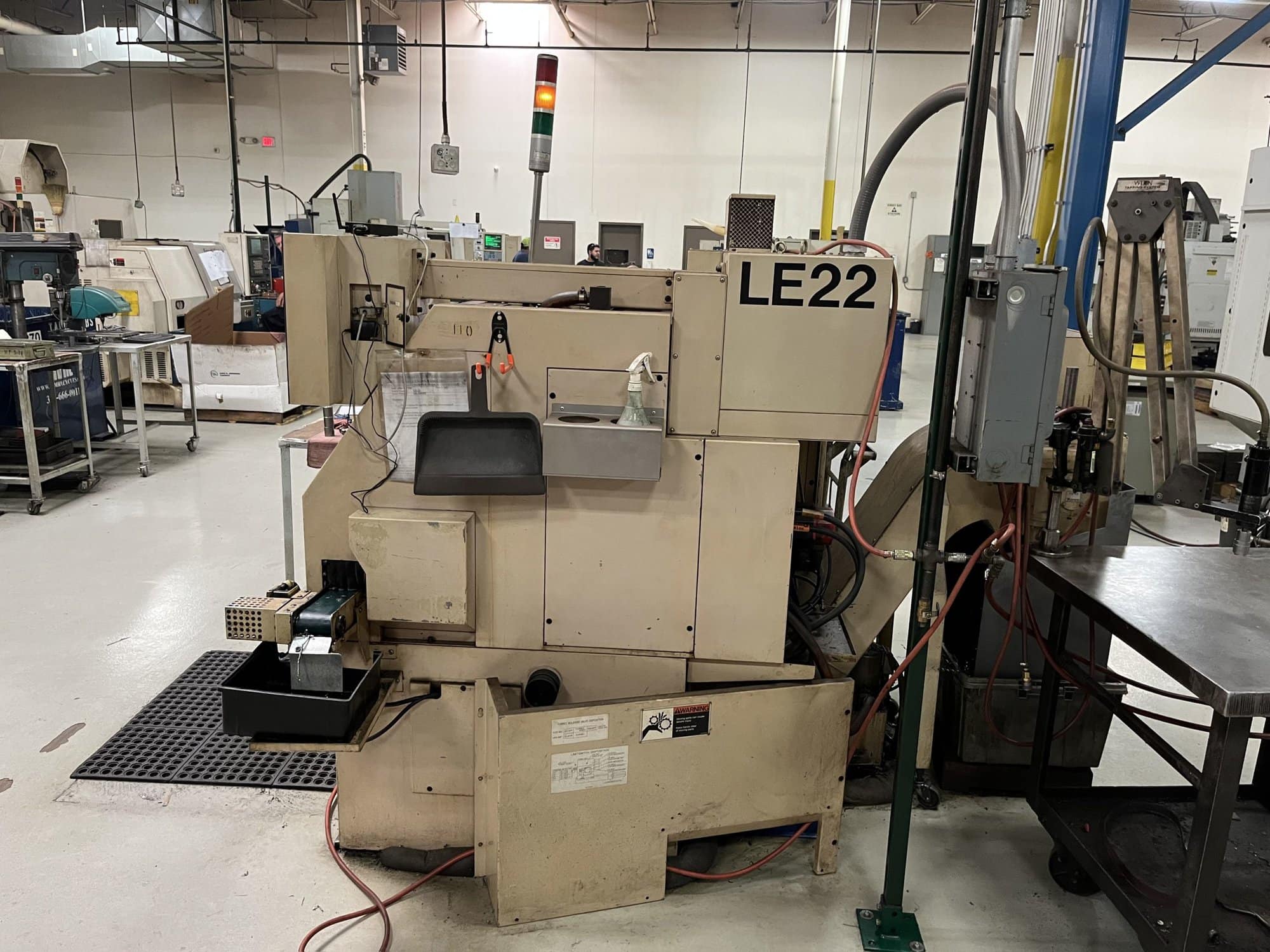 Miyano LE22 CNC Lathe, 1988- Bar Feeder, Chip Conveyor, Fanuc Control - Image 5