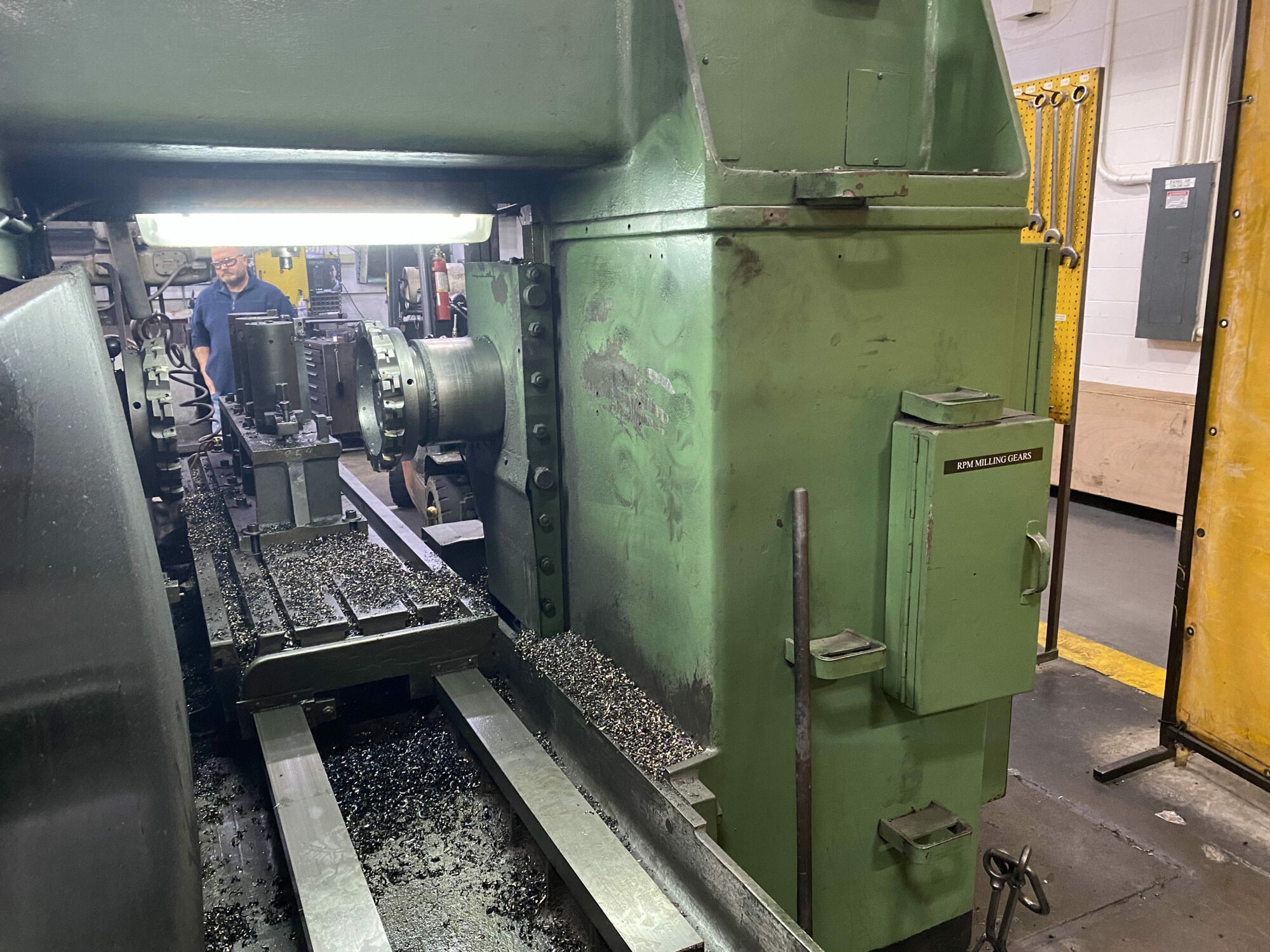 Cincinnati Hypowermatic 500 Series Milling Machine, Rebuilt In 1989- Tooling Included, Available Immediately - Image 3