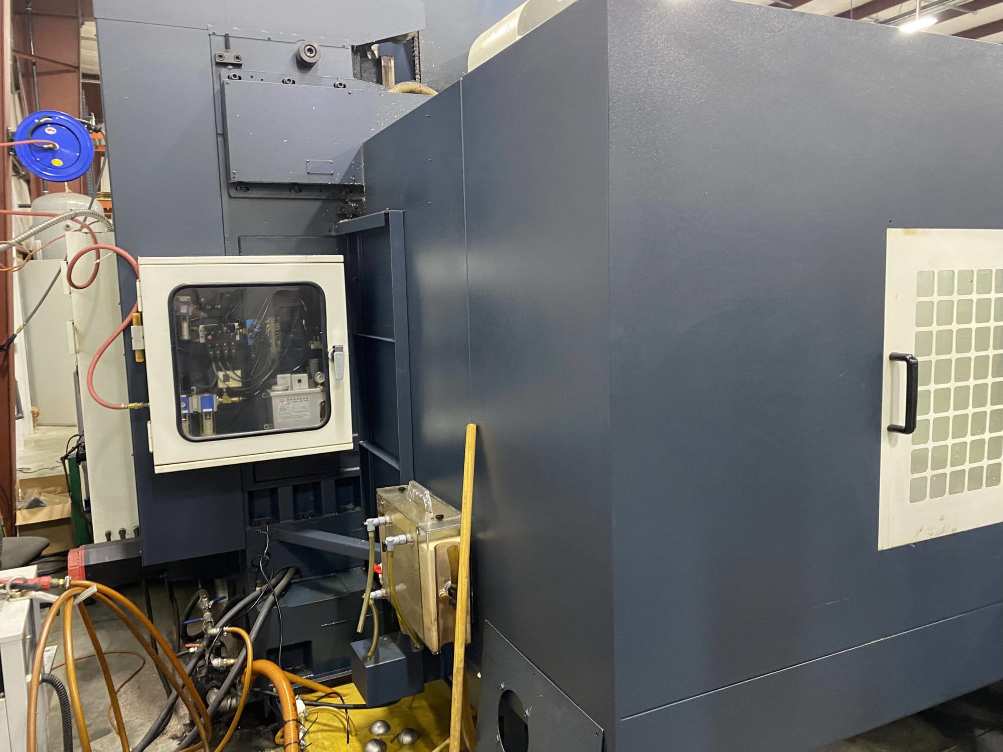 Johnford VMC-1600, 2004- Equipped With Fanuc Control - Image 3