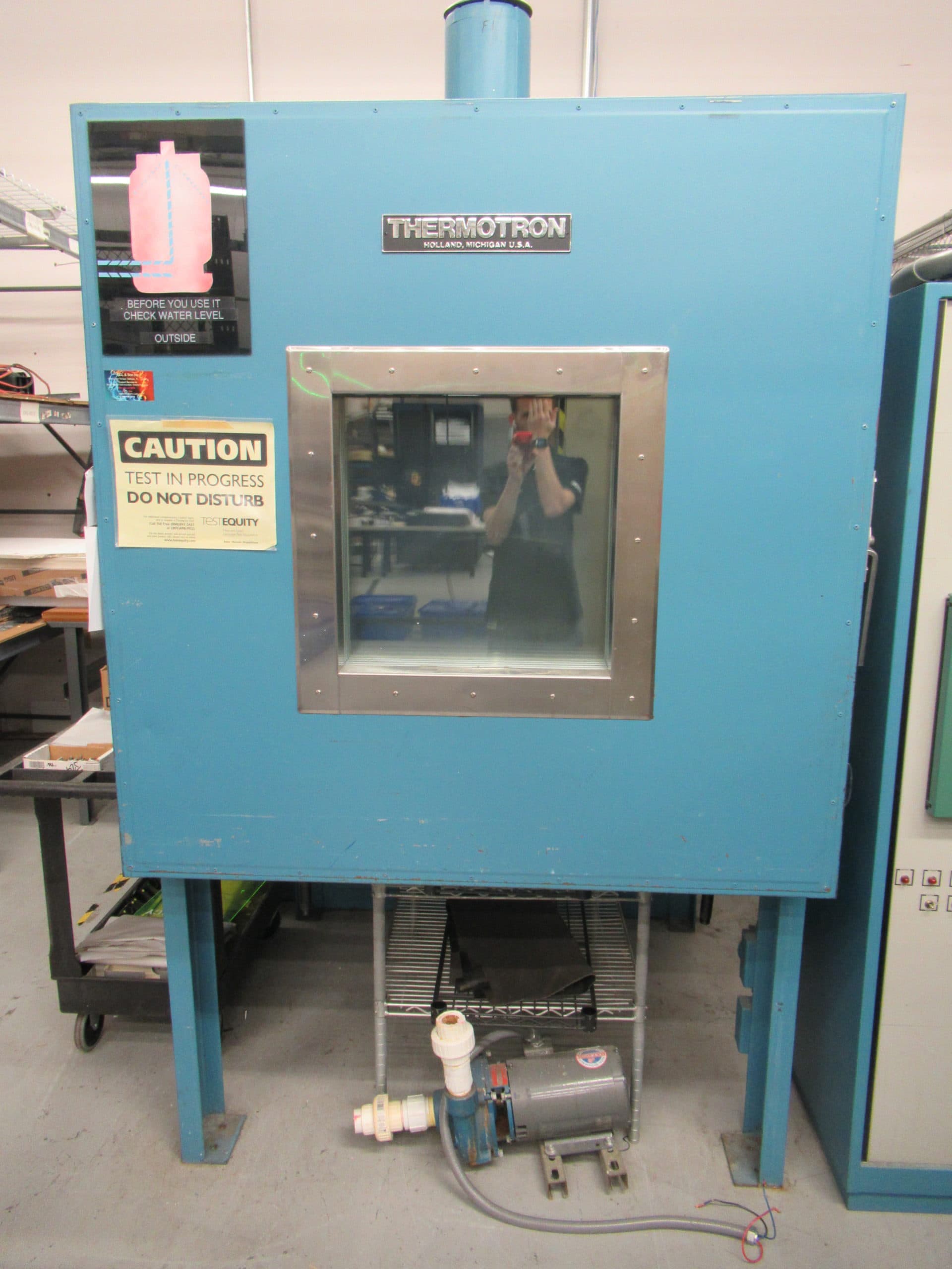 Thermotron FX-32-CHV-15-15 Thermal Environmental Chamber