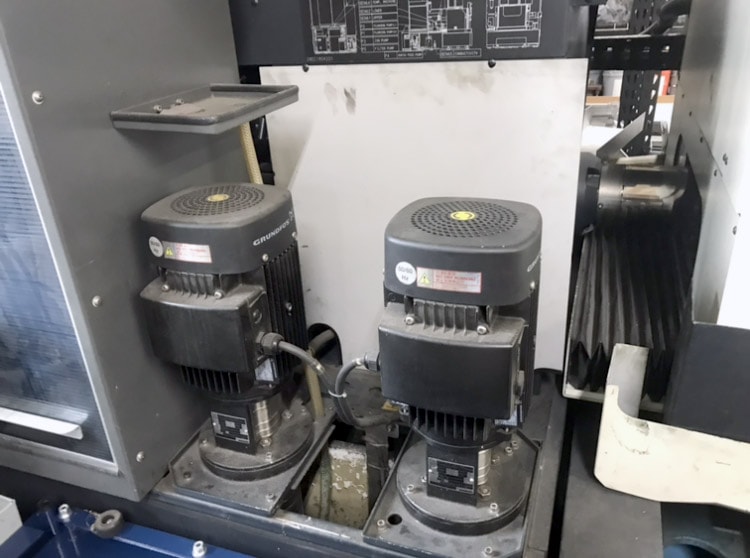 Makino Duo43 Wire EDM, 2010 - Chiller, Under Power & Fully Functional - Image 3