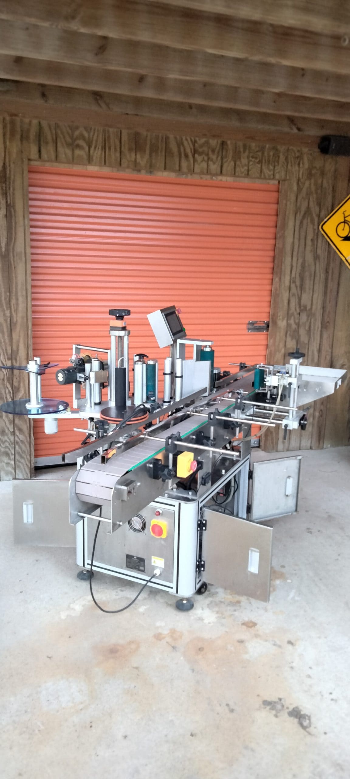 CapsuLCN NC-T-21200 Automatic Labeler, 2019