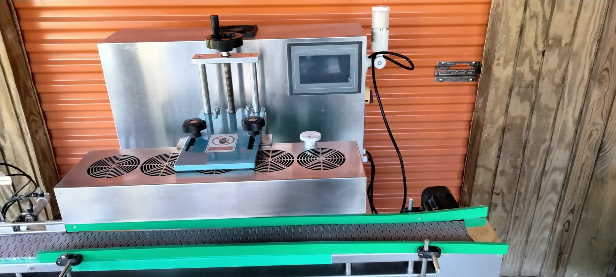 CapsulCN PBTB - 160 Automatic Labeler - Image 10