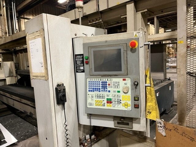 4000 Watt Mitsubishi ML 3015 LV Plus CO2 Laser, 2010- 5' x 10' Dual Shuttle Tables