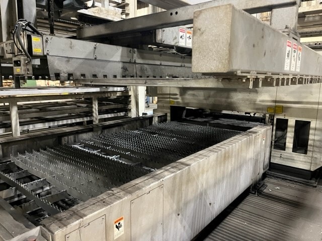 4000 Watt Mitsubishi ML3015 LVPlus, CO2 Laser, 2004- 5' x 10' Dual Shuttle Tables - Image 5