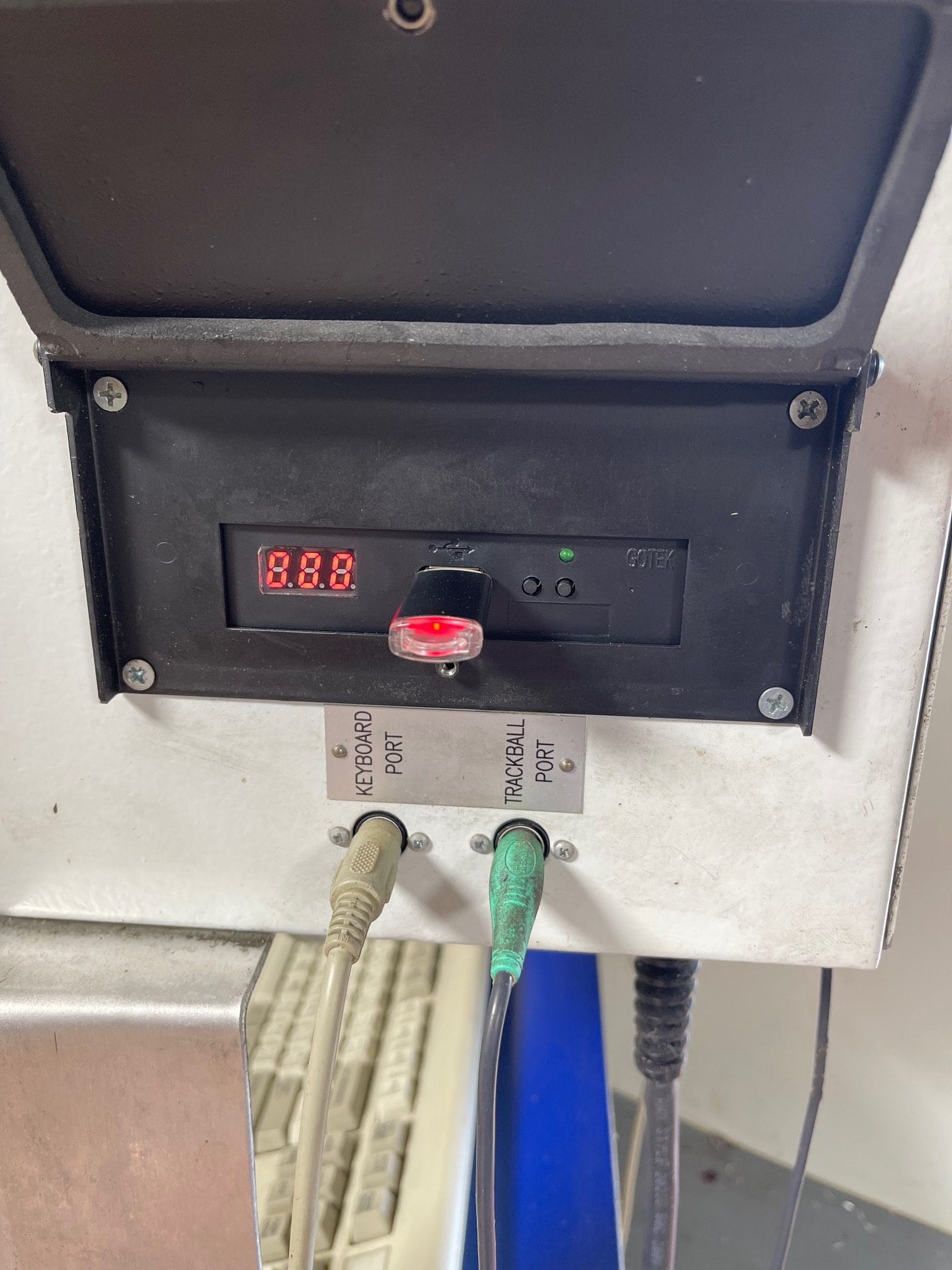 Tree VMC 500 VMC, 1998- 8K rpm, USB - Image 3
