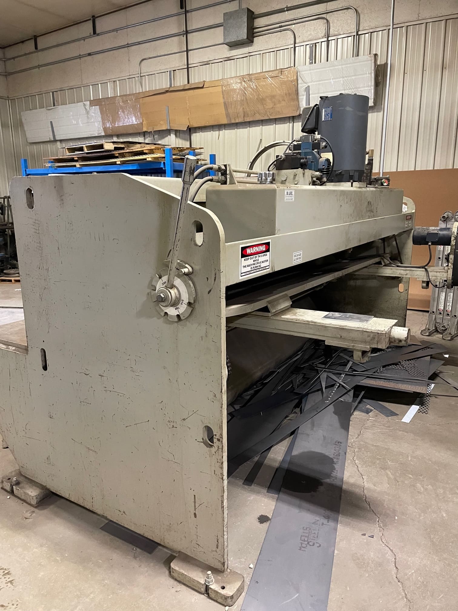1/4" x 10' Accurshear Model 625010 Hydraulic Shear - W/Backgauge, Squaring Arm - Image 4