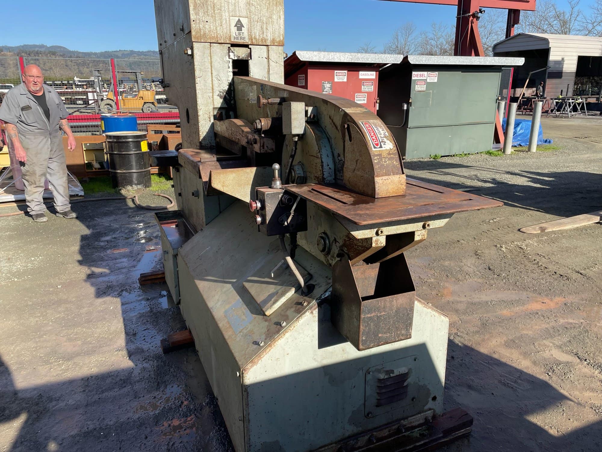 140 Ton Piranha PII-140 Ironworker, 1997 - Available Immediately