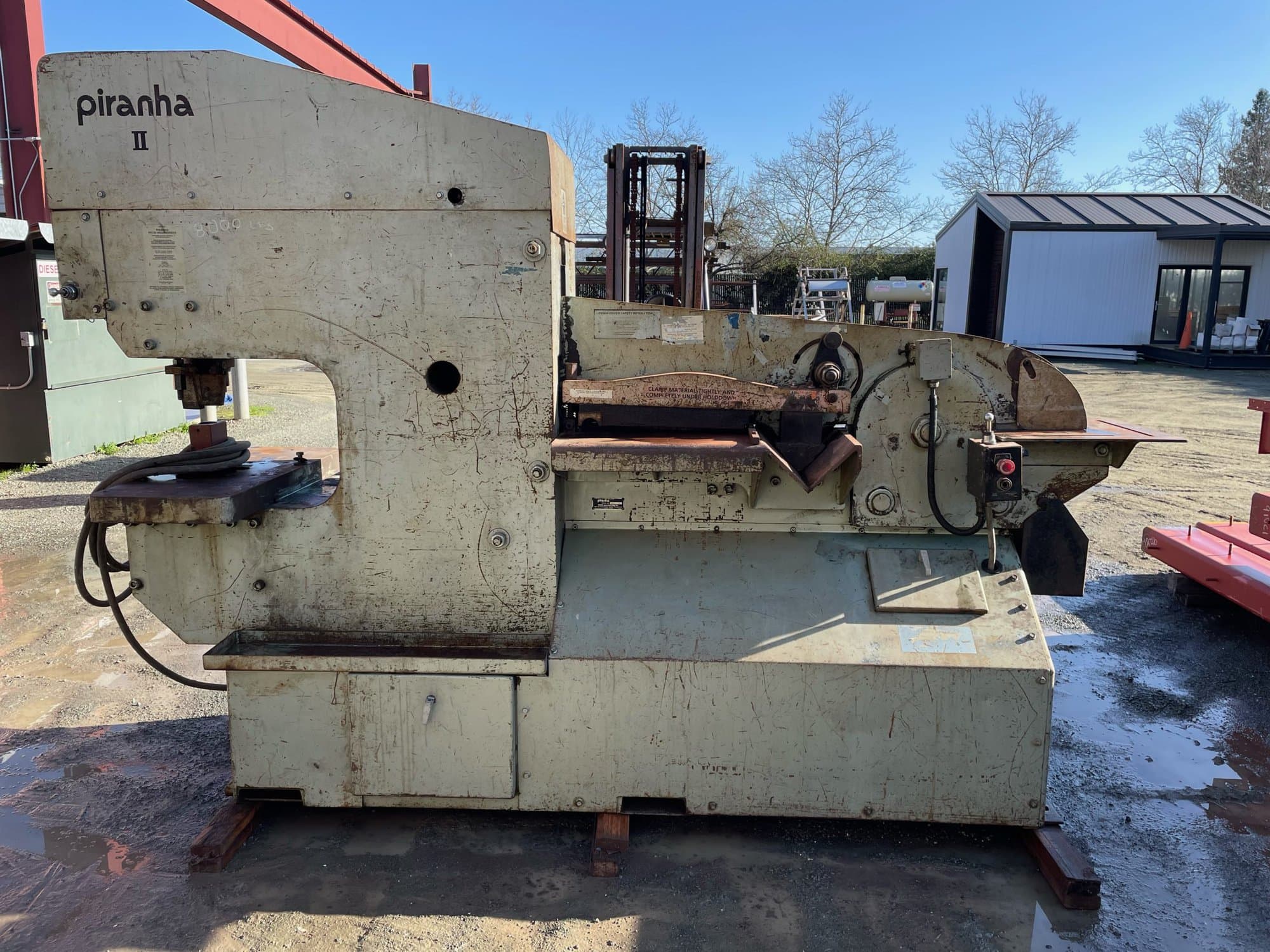 140 Ton Piranha PII-140 Ironworker, 1997 - Available Immediately - Image 3