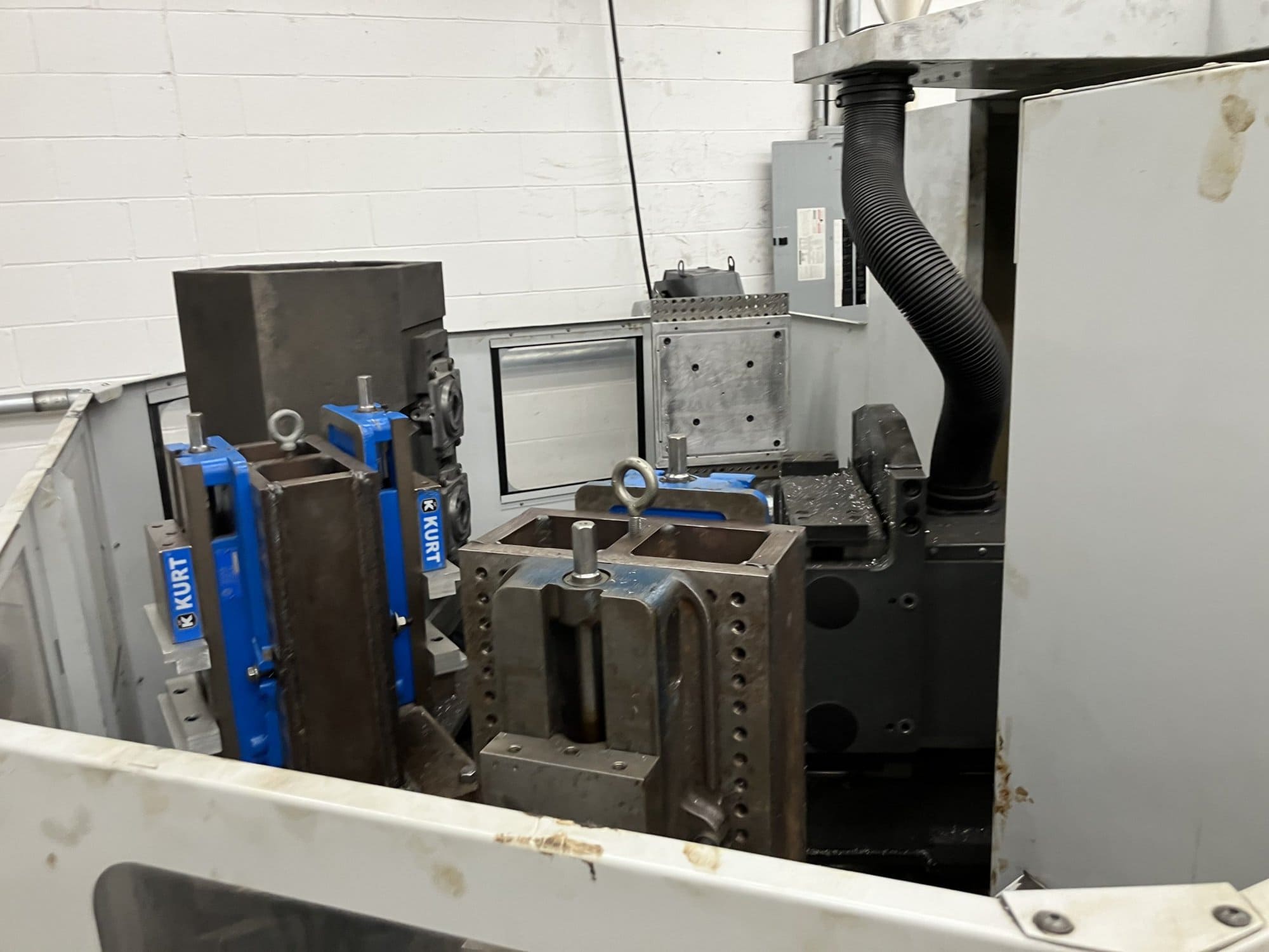 Haas EC-400PP HMC, 2015- 6 Station Pallet Pool, WIPS, 12k RPM Spindle, 70 Tool ATC - Image 4