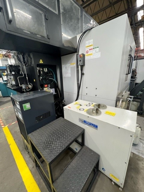 Doosan MV 6030/50 VMC, 2008 - 4th Axis, Renishaw Probe, Tool Setter - Image 5