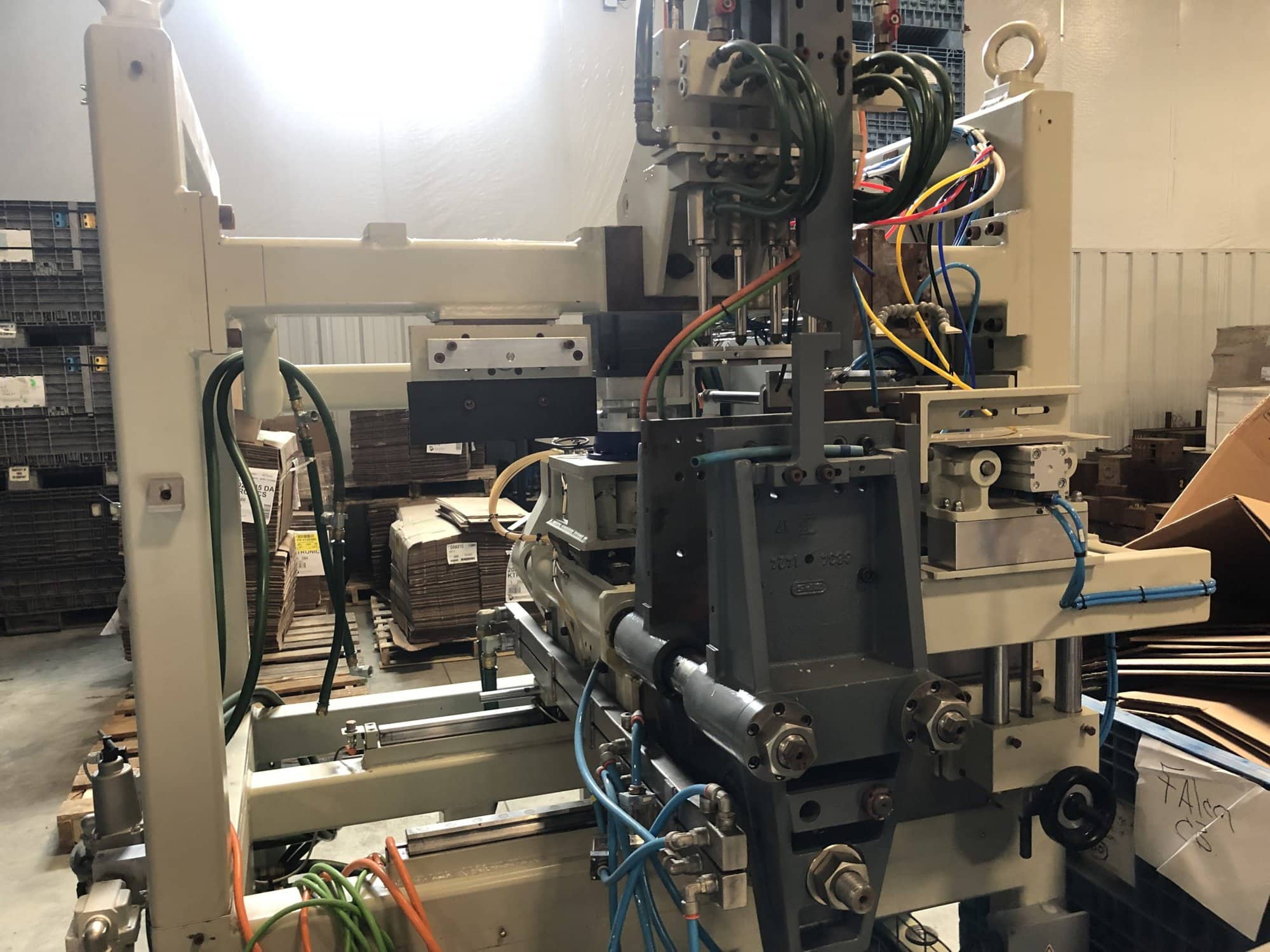 Magic ME-L1/ND Blow Molder, 2018 - 4 Heads, Available Now - Image 3