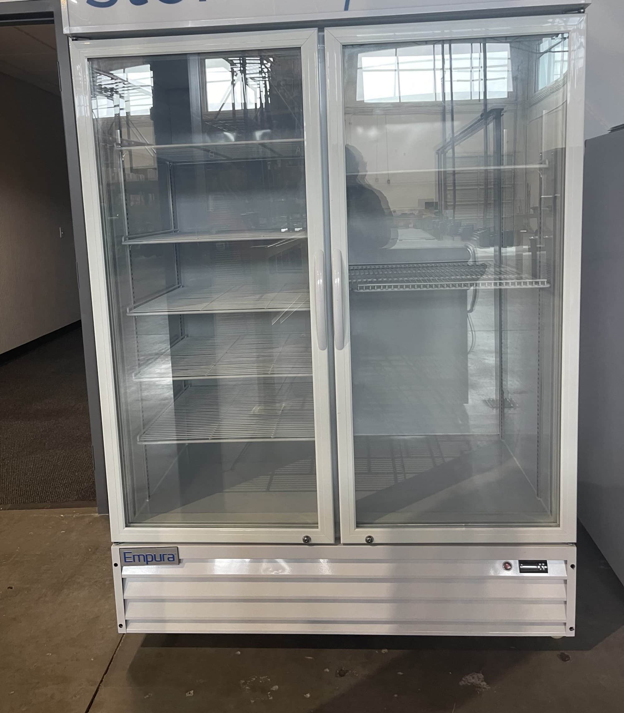 Empura EGM-50W Upright Display Cooler, 2007 - 48 CU FT