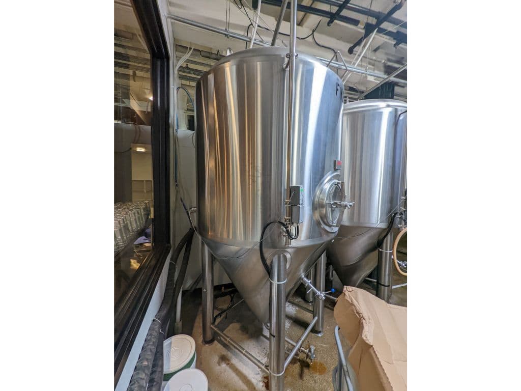 20 BBL DME Brewing Solutions Stainless Steel Jacketed Fermentation / Uni-Tank