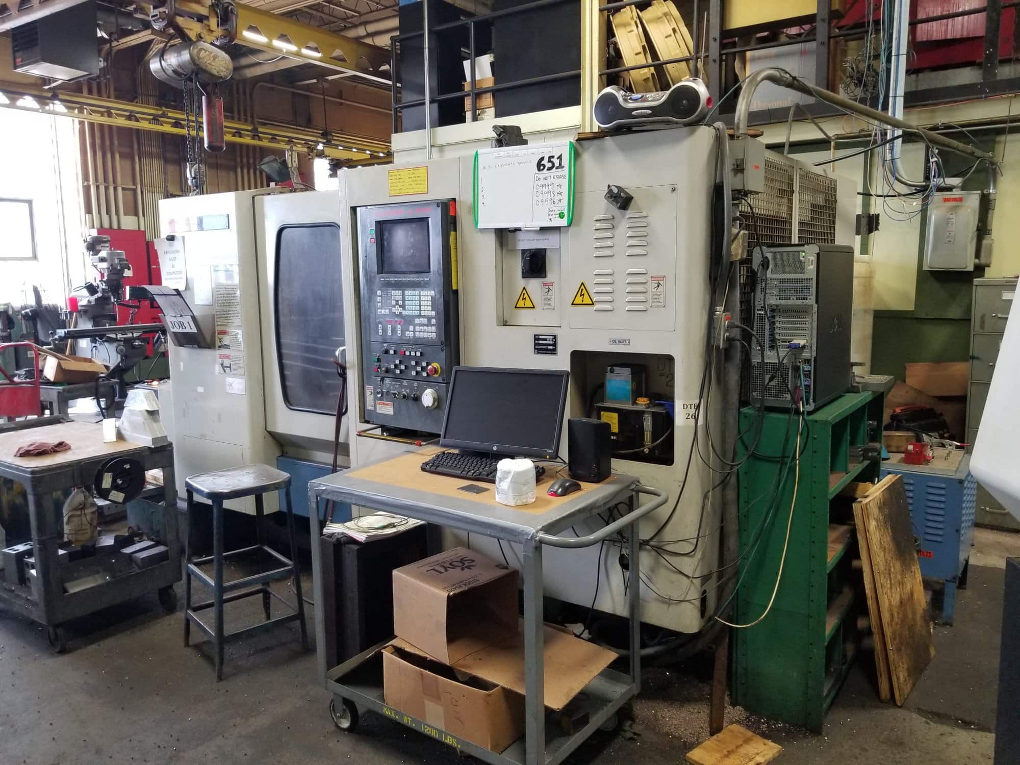 Mazak HTC-400 400MM HMC, 1995 - Under Power, Chip Conveyor