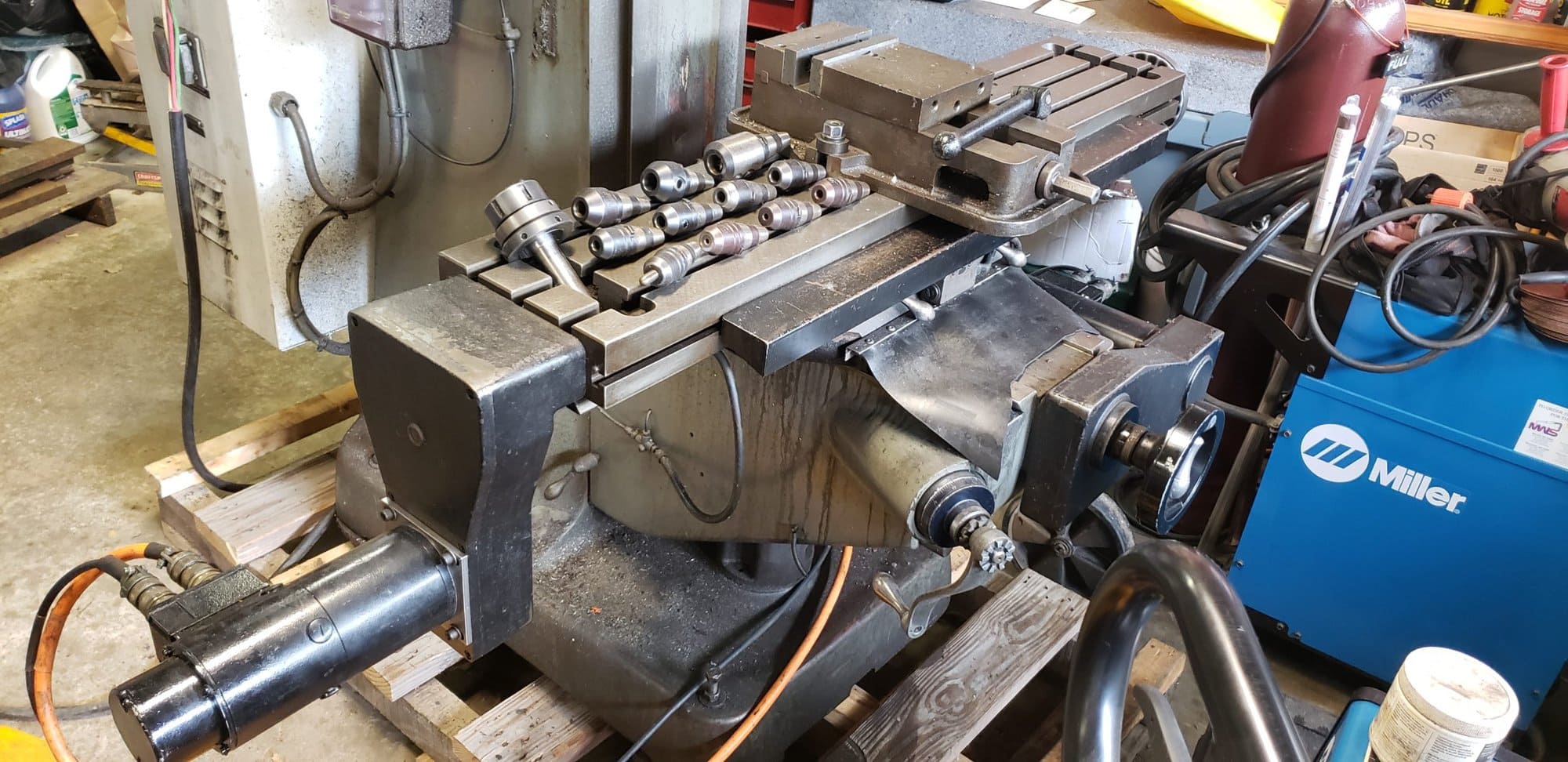 Bridgeport, Ez-Trak CNC Knee Mill, 1999- Tooling, 2-Axis CNC, DRO - Image 3