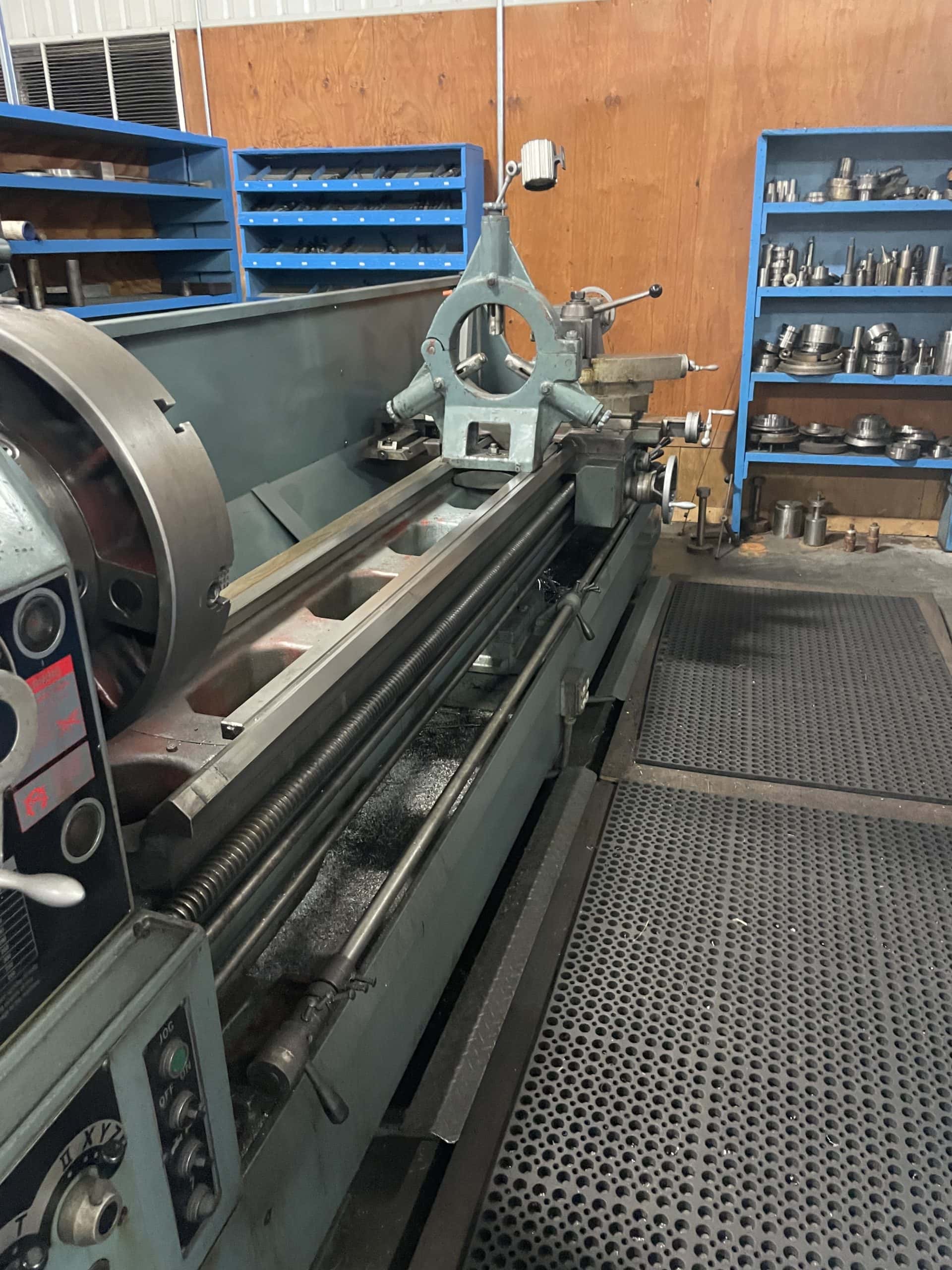 Kingston HD26120 Engine Lathe, 2013 - Equipped with Digital Readout, Tooling - Image 5