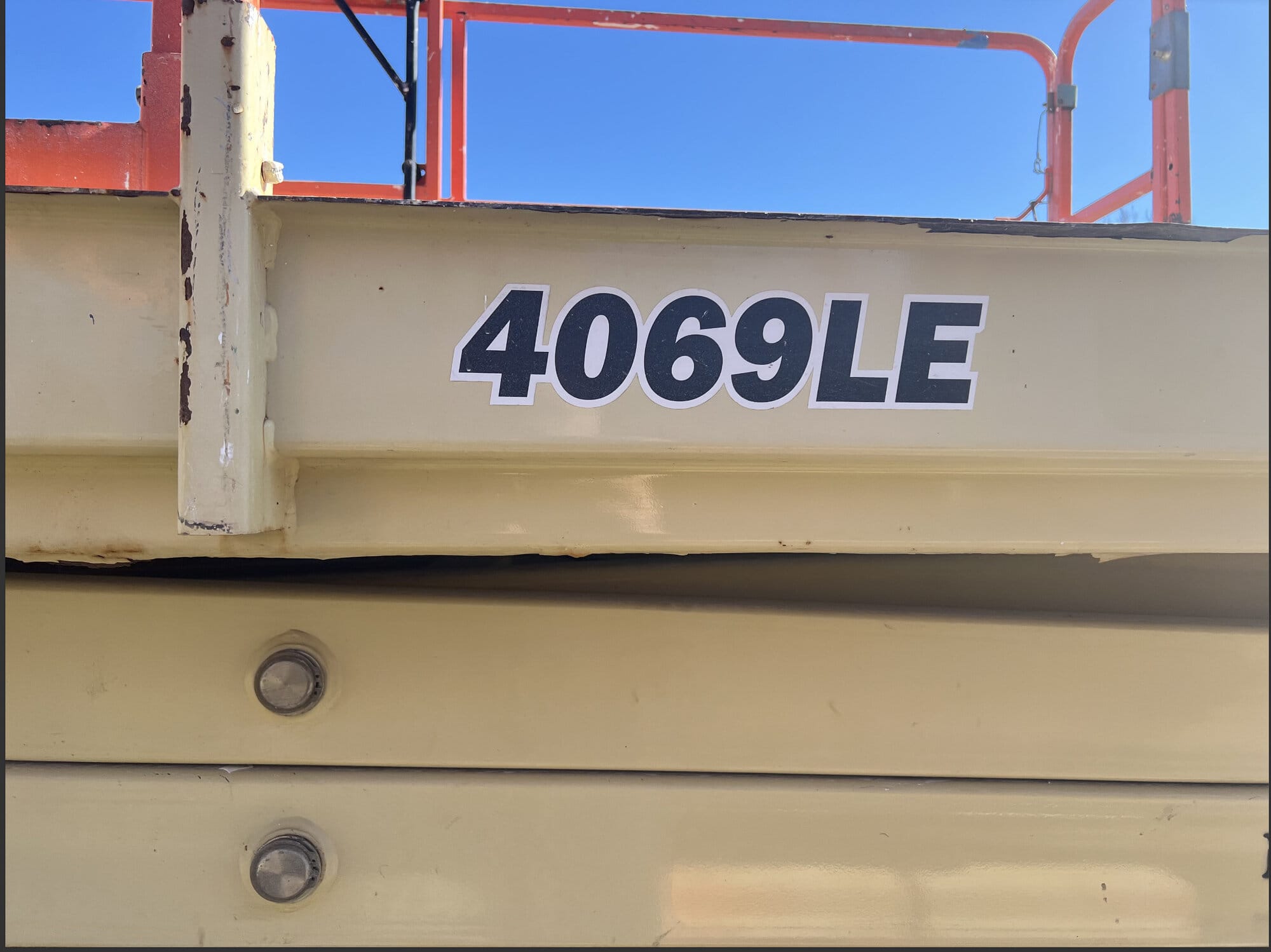 40' JLG 4069LE Electric Scissor Lift, 2015 (2) - Image 5