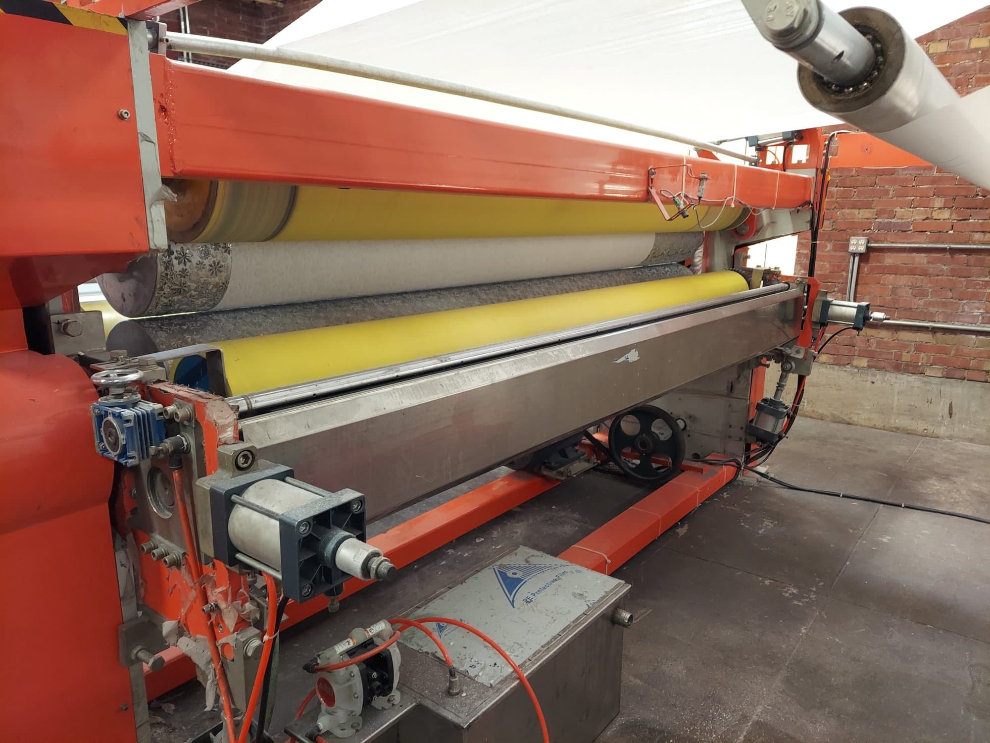 Wangda Group WD-TP-RPM 2800 IV Toilet Paper Rewinding and Perforating Machine, 2018- W/ 100 Log Accumulator, Log Saw Cutting Machine, Packing Machine for Single Roll, & Automatic Roll Core Machine - Image 5
