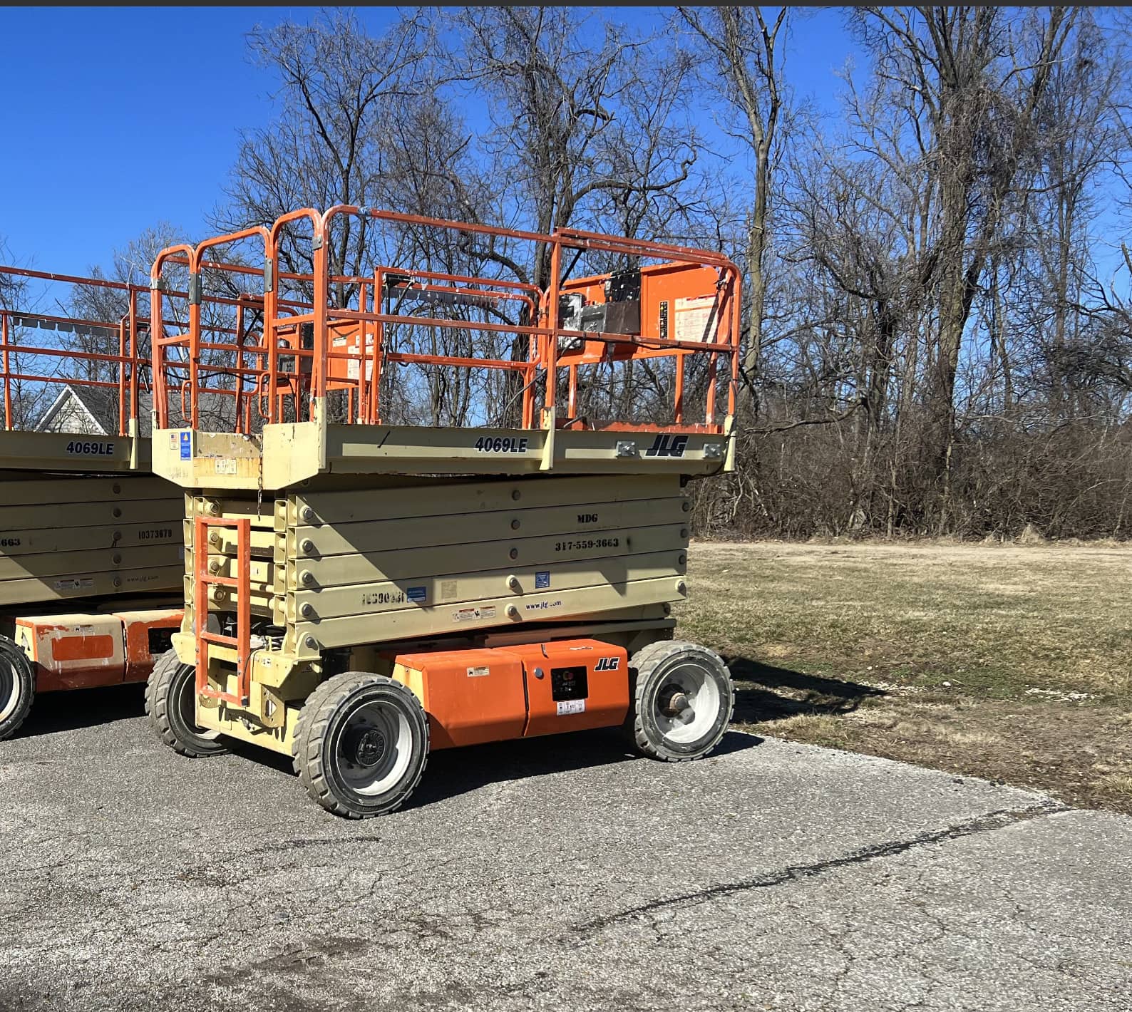 40' JLG 4069LE Electric Scissor Lift, 2015 (2) - Image 4