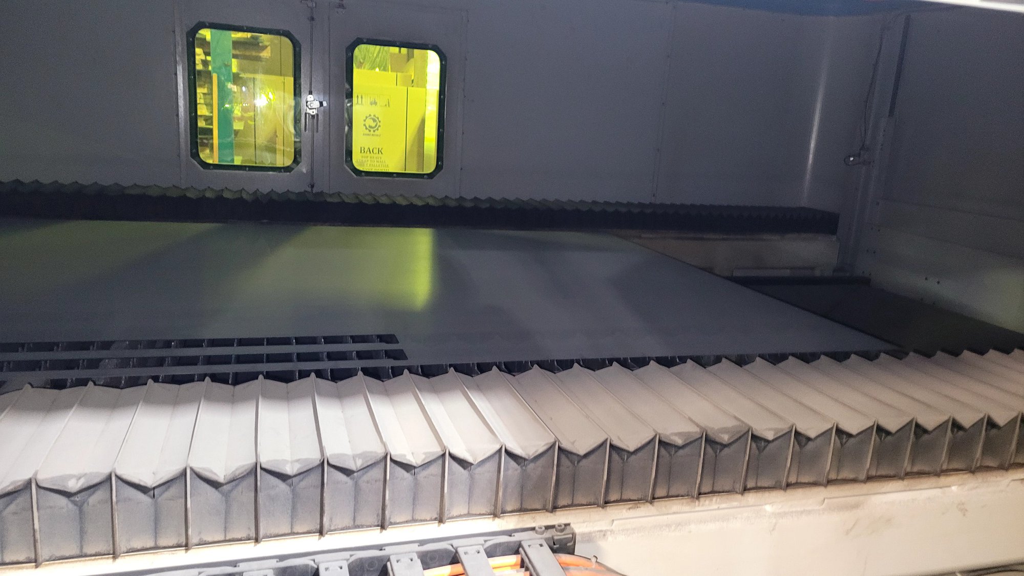 2000 Watt AKS Fiber Kut Laser, 2015 - 5 x 10 Table, Hypertherm Power Supply, Chiller, Dust Collector - Image 5