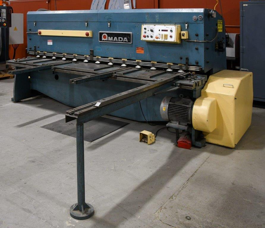 1/4" x 10' Amada M-3060 Shear, 1984 - Pnuematic Sheet Holders, Squaring Arm, Backgauge - Image 2