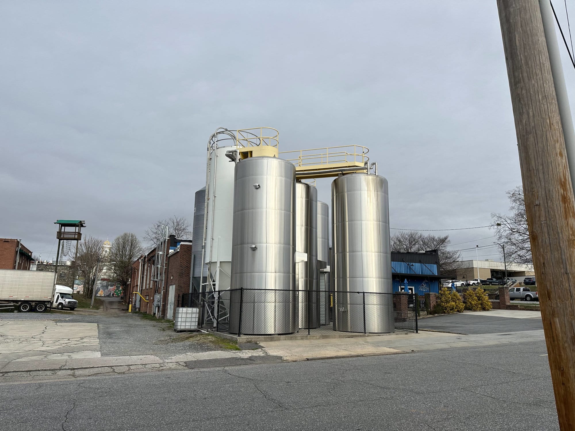 180 BBL Stainless Steel Jacketed Fermentation Tanks (4) - Image 9