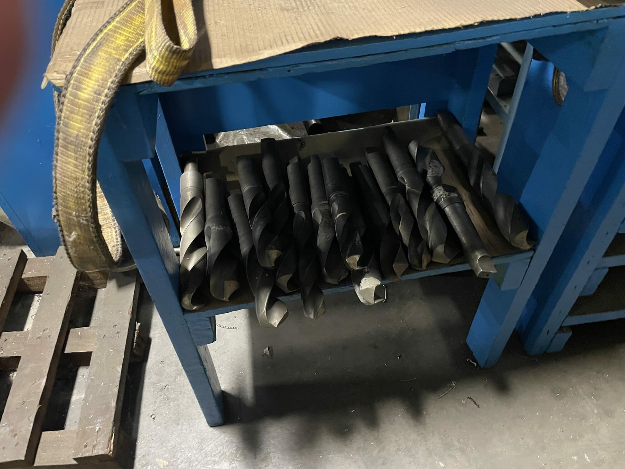 Standard Modern 19-80 Engine Lathe - Equipped with Tooling, Digital Readout - Image 10