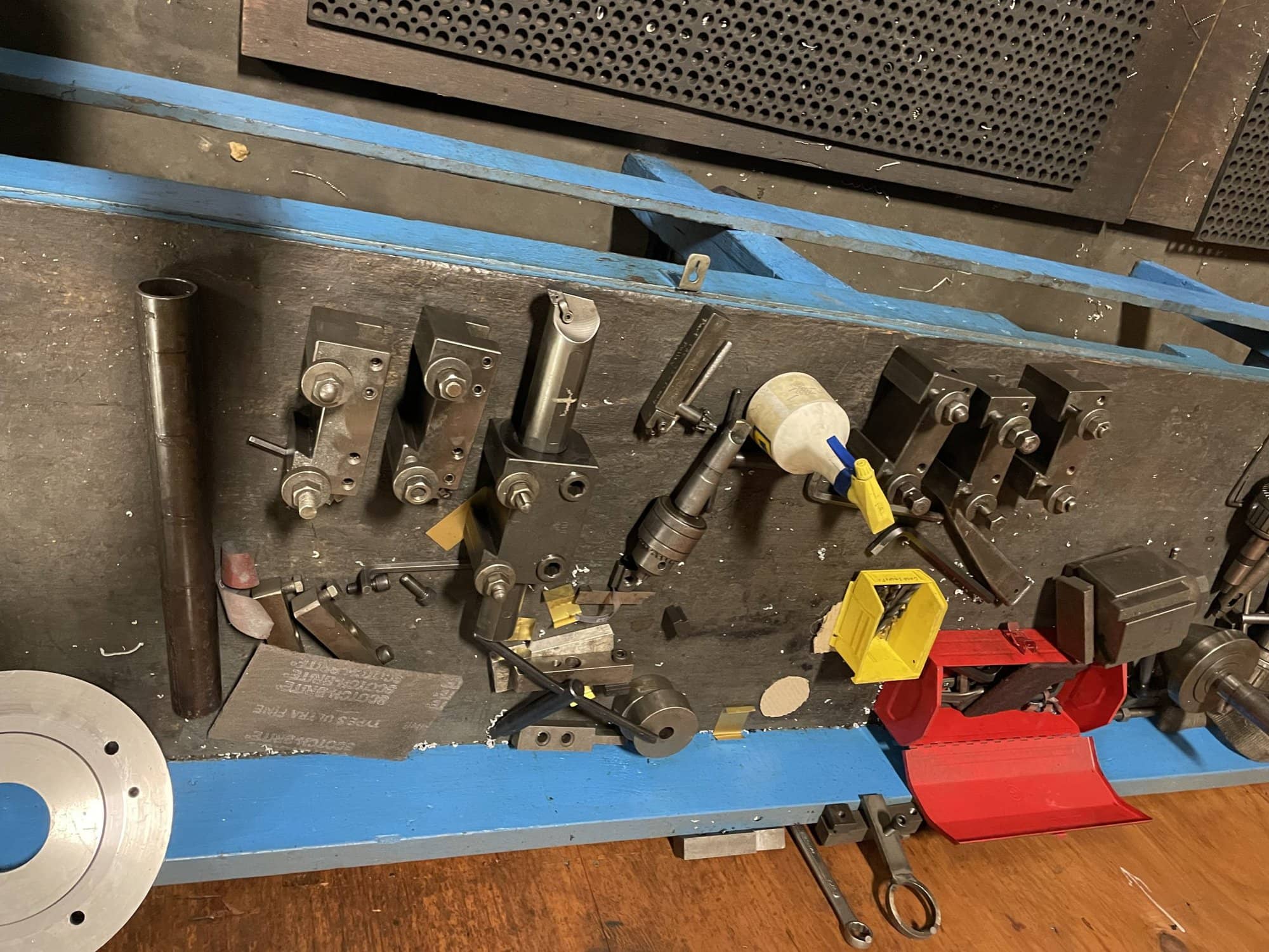 Standard Modern 19-80 Engine Lathe - Equipped with Tooling, Digital Readout - Image 5