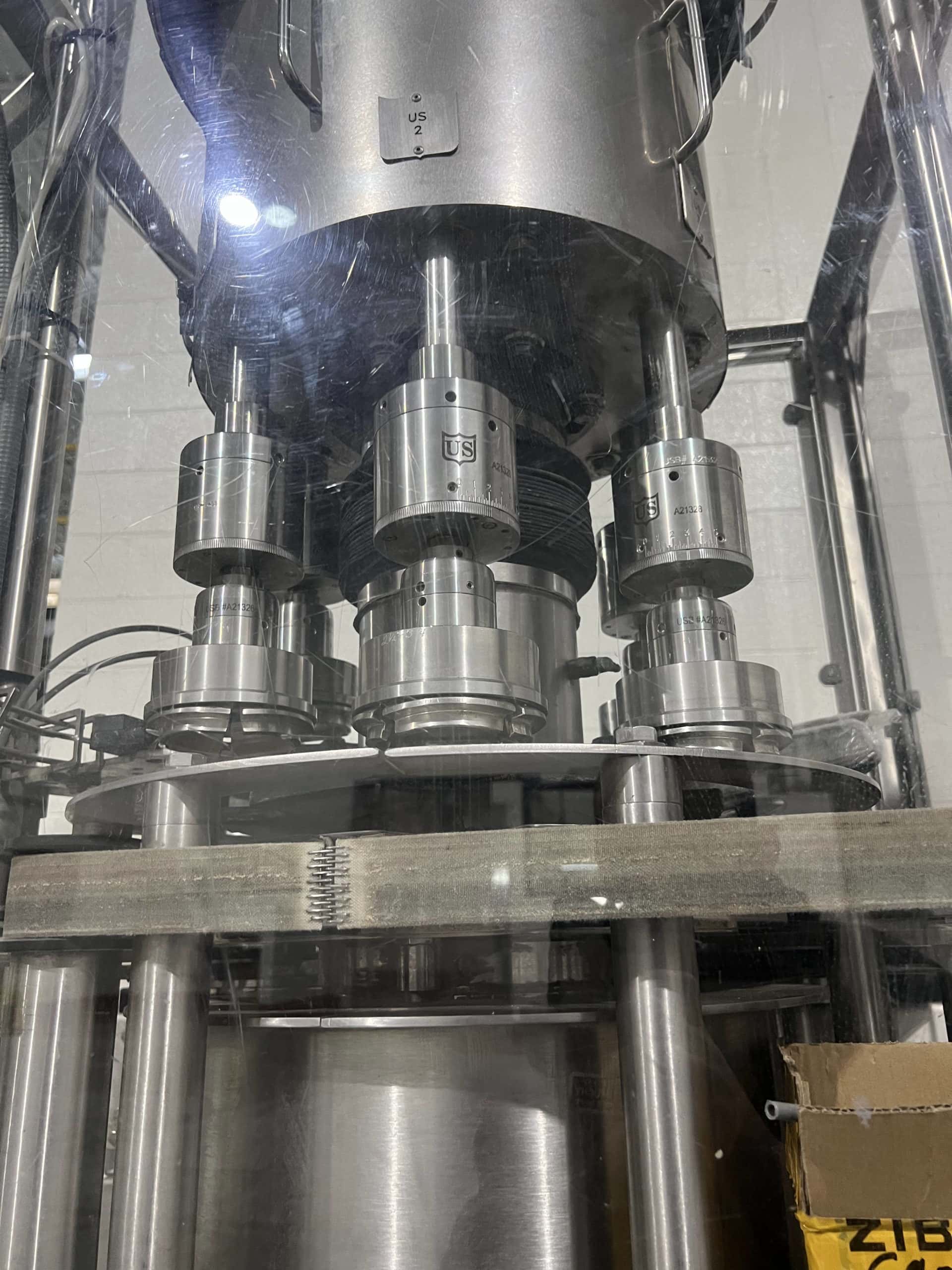 U.S. Bottlers Machinery RC 6-14" 6-Head Rotary Chuck Capper - Image 9