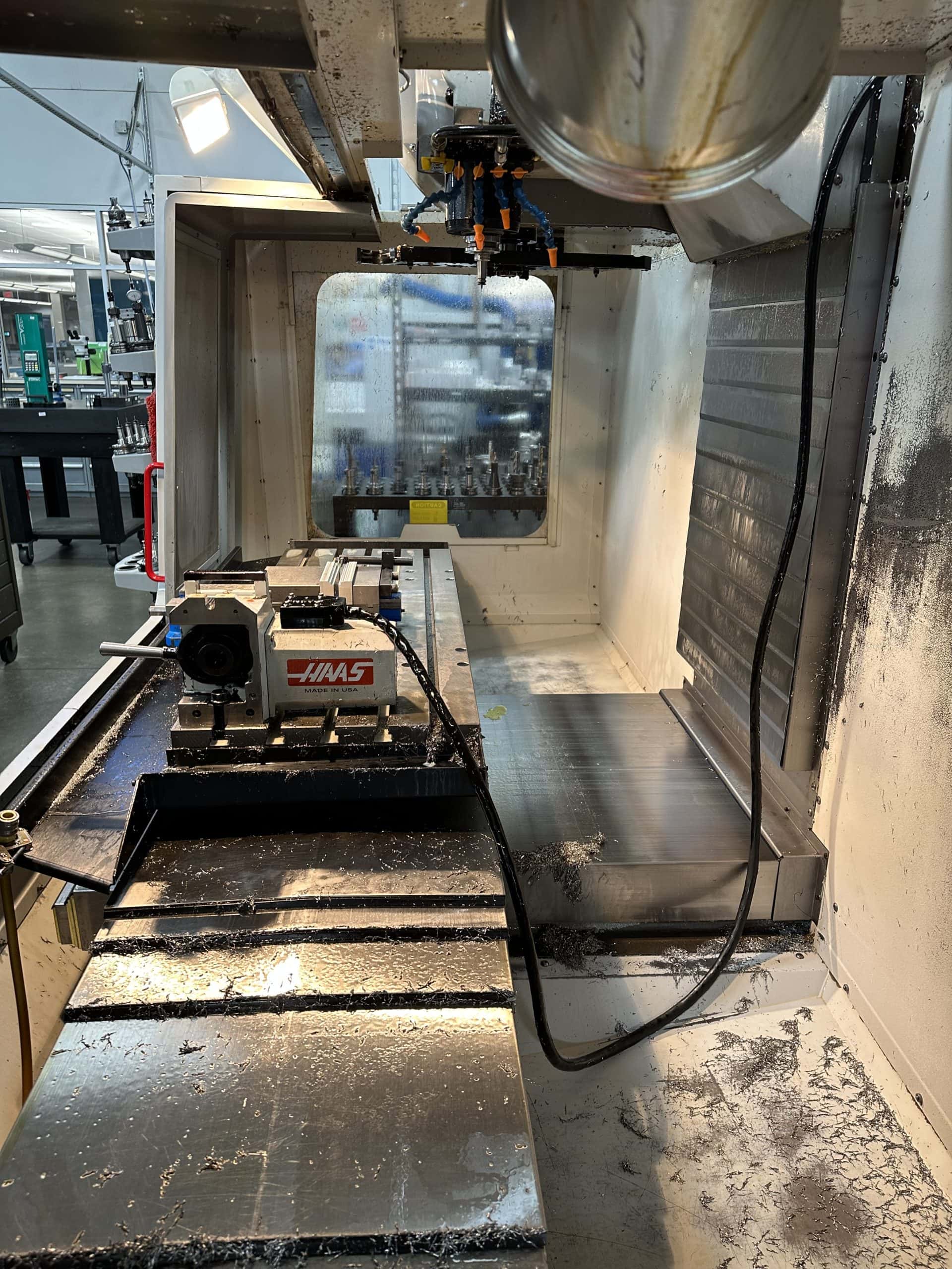 Haas VF-3B VMC, 2002- 4th Axis Interface, Hand Wheel, 24ATC, BT-40 - Image 4