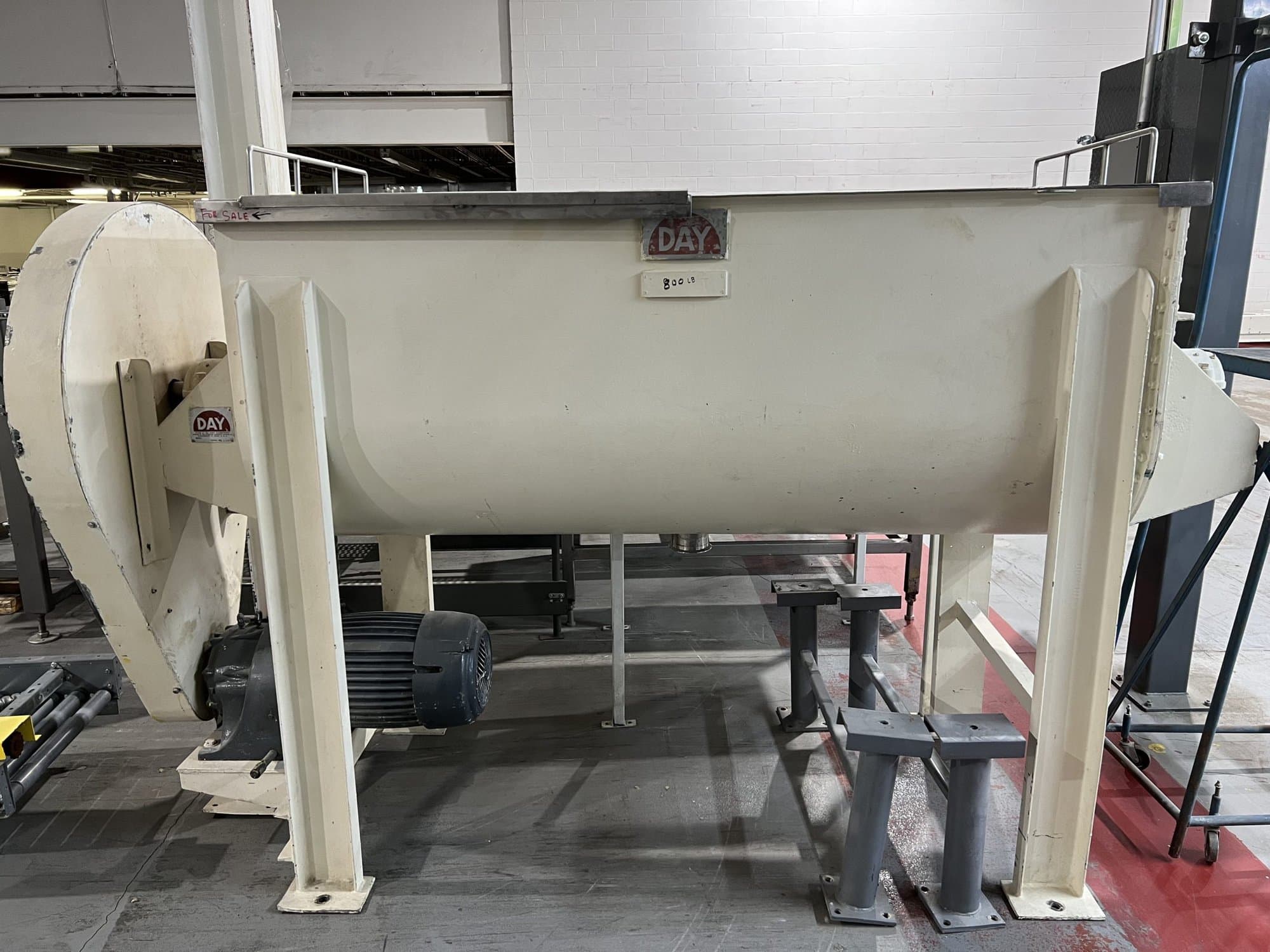 JH Day 20 Cubic Foot Dual Ribbon Mixer Blender - Image 5