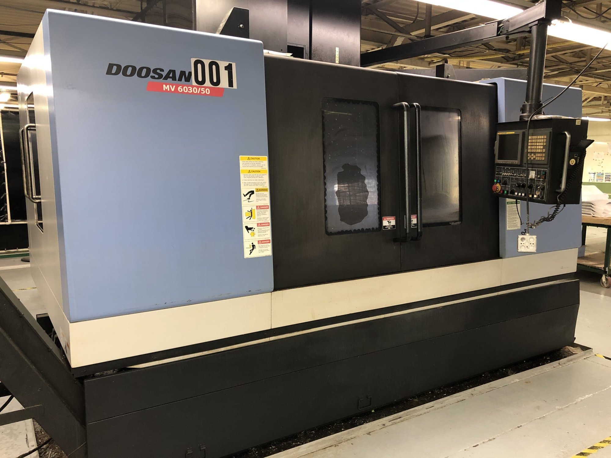 Doosan MV-6030/50 VMC, 2008 - 300 PSI TSC, Ridged Tapping, Tool Changer Issue - Image 2