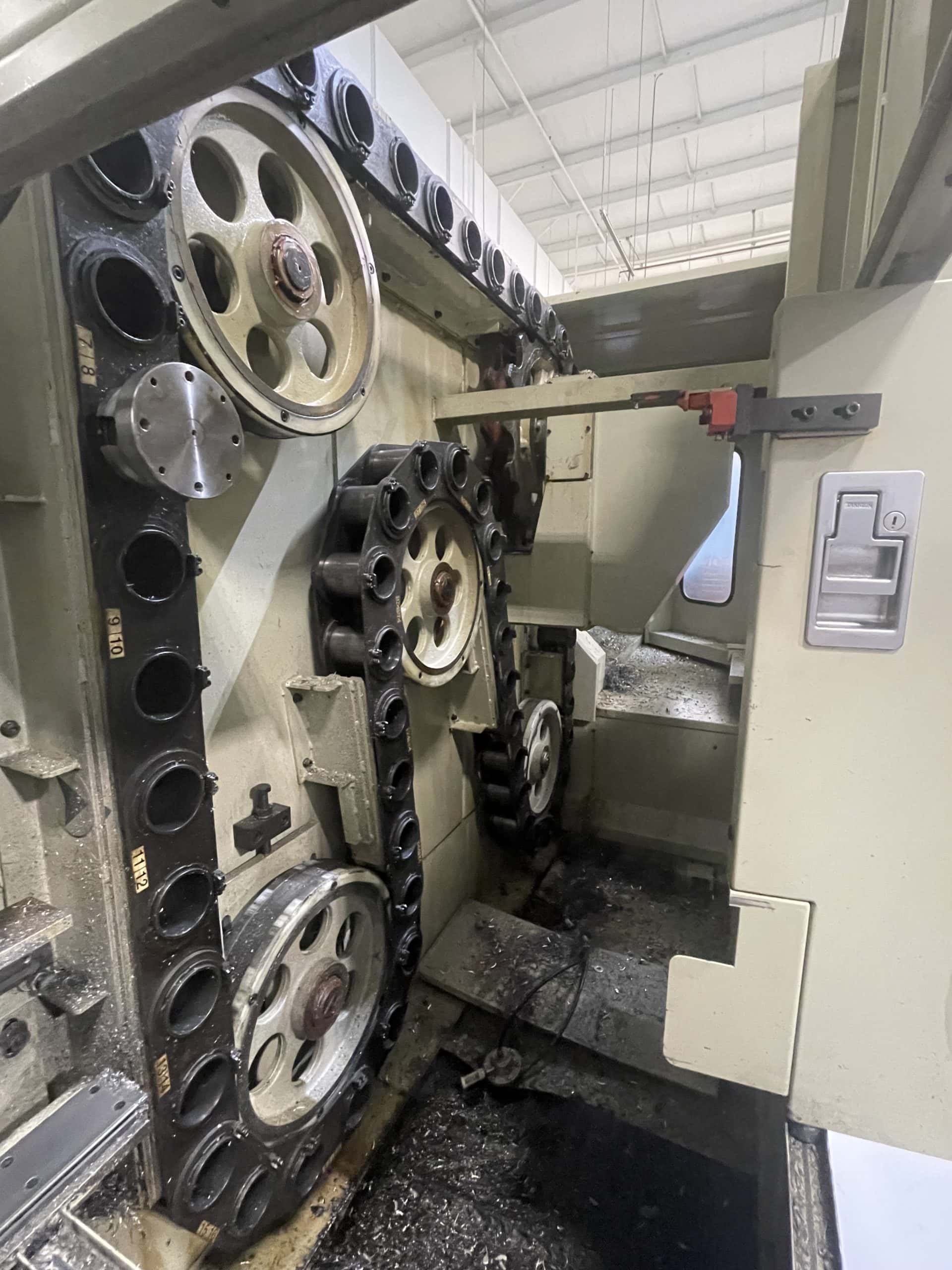Mitsui Seiki HU40T HMC, 2001 - Fanuc Control, 240 ATC, 5-Axis - Image 11