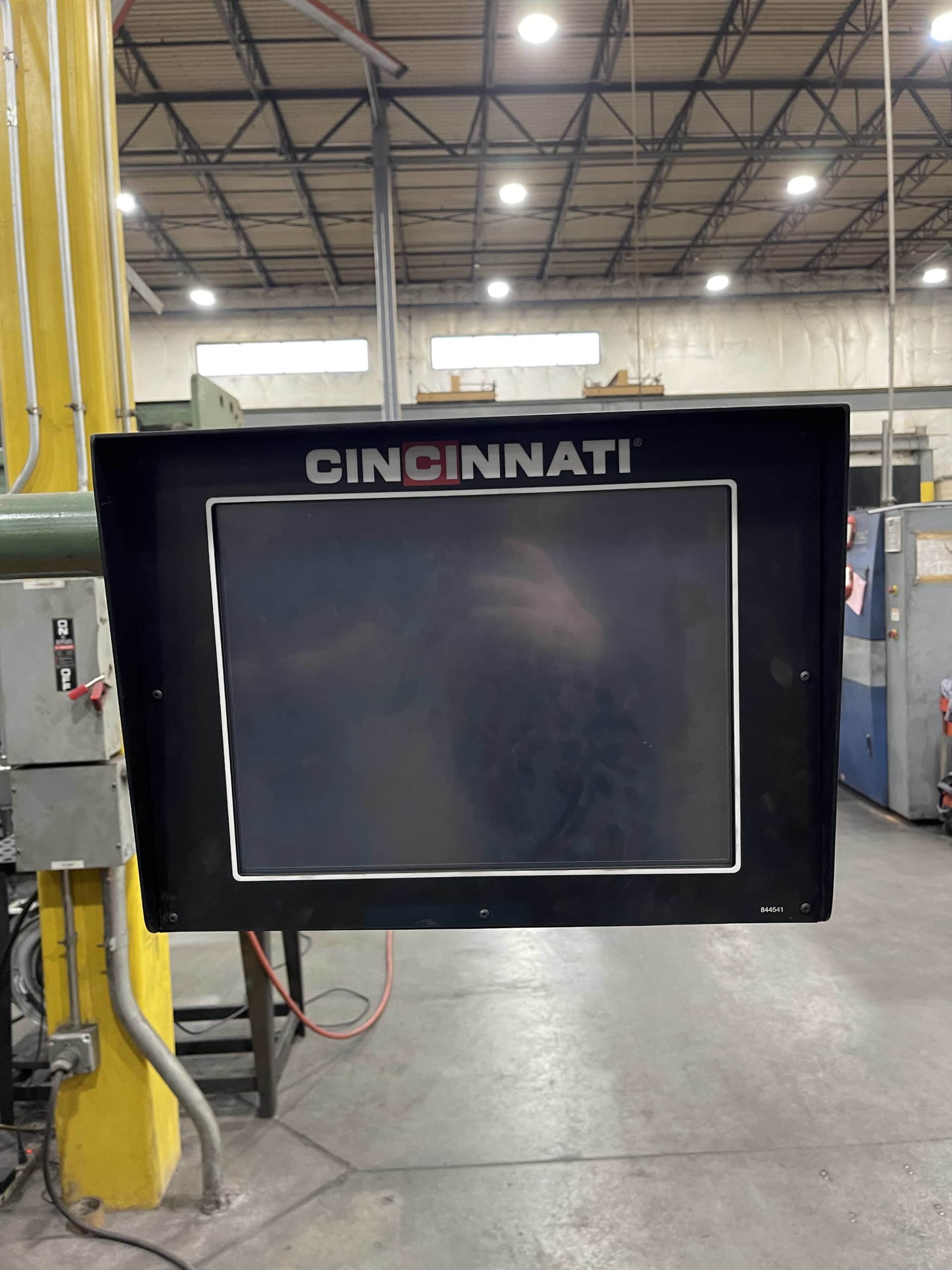 135 Ton x 10' Cincinnati CB-8 CNC Press Brake,1995- 2 axis back gauge - Image 3