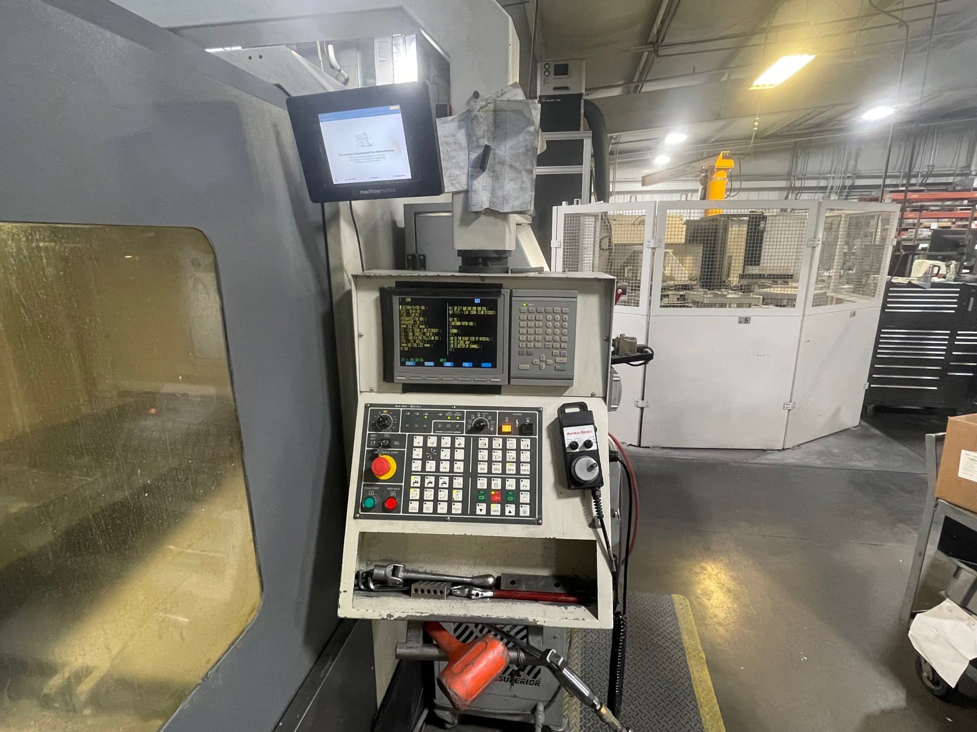 Akira Seiki SV2060 CNC Vertical Machining Center, 2013 - 84.5" x 31.5" Table, 33" Y Axis - Image 8