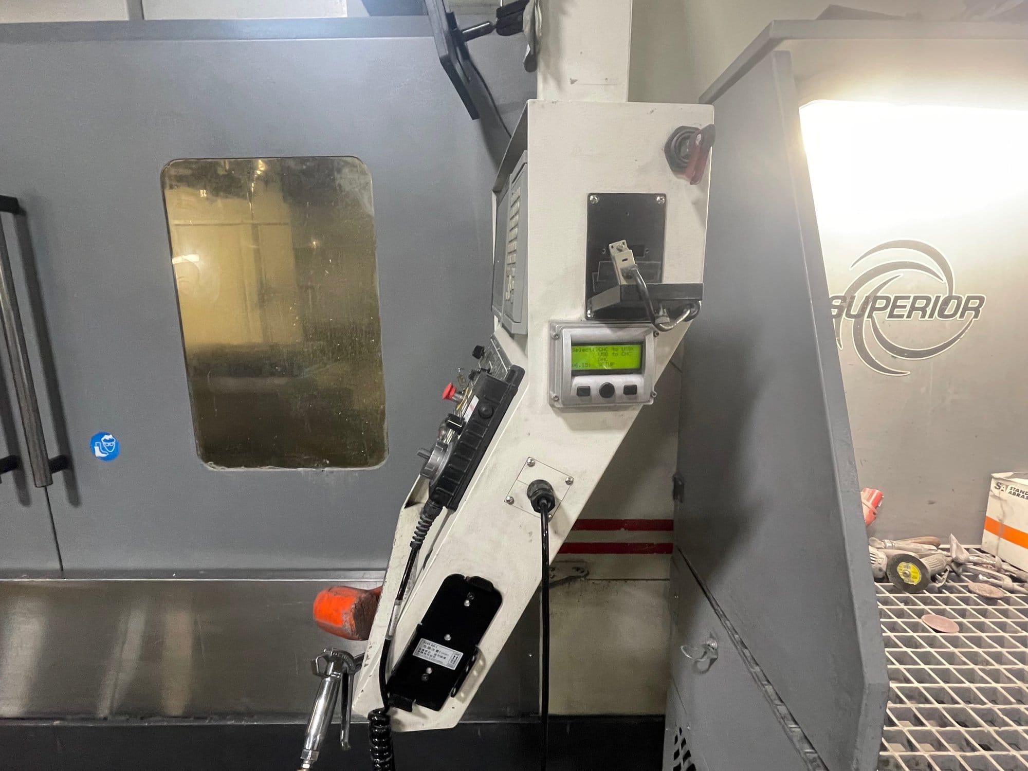 Akira Seiki SV2060 CNC Vertical Machining Center, 2013 - 84.5" x 31.5" Table, 33" Y Axis - Image 9