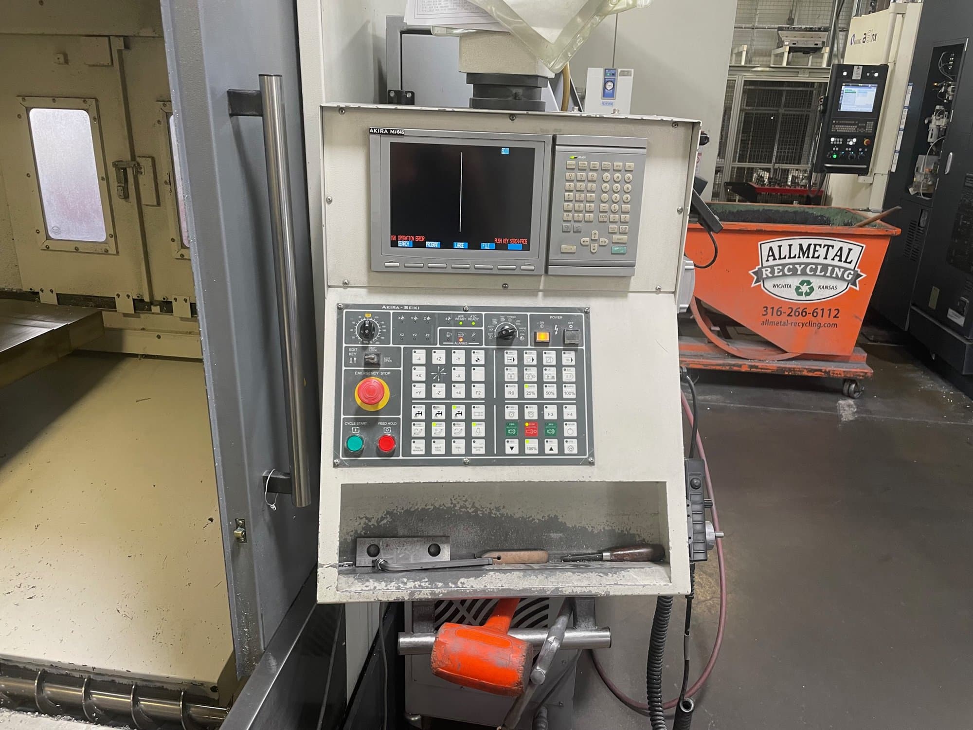 Akira Seiki SV2060 CNC Vertical Machining Center, 2013 - 84.5" x 31.5" Table, 33" Y Axis, W/4th Axis Rotary - Image 4