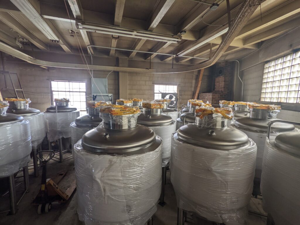 3.5 BBL / 500L Jacketed Stainless Steel Fermenters FV / Unitank - Image 6