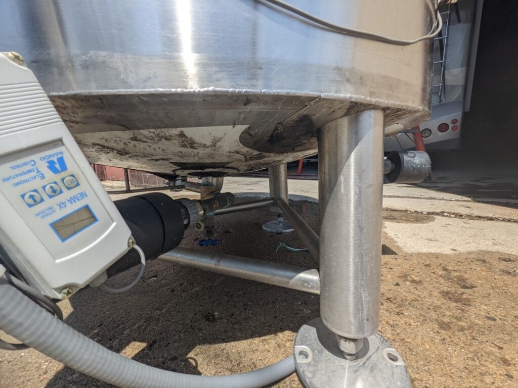 10 BBL NSI Stainless Steel Jacketed Brite Tank (BBT) - Image 4
