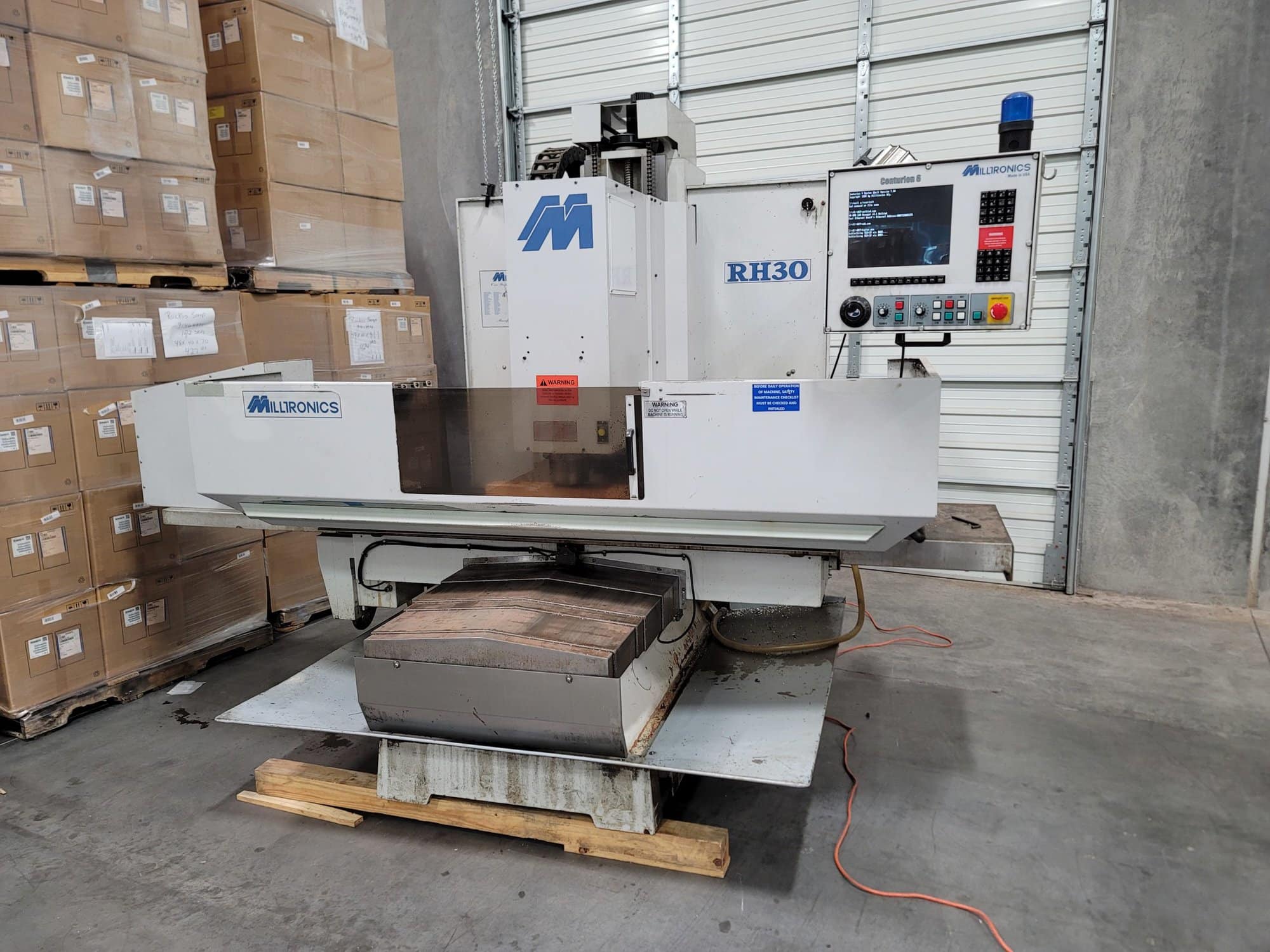 Milltronics RH-30 VMC, 2002-Series F- Centurion 6, 8,000RPM - Image 4