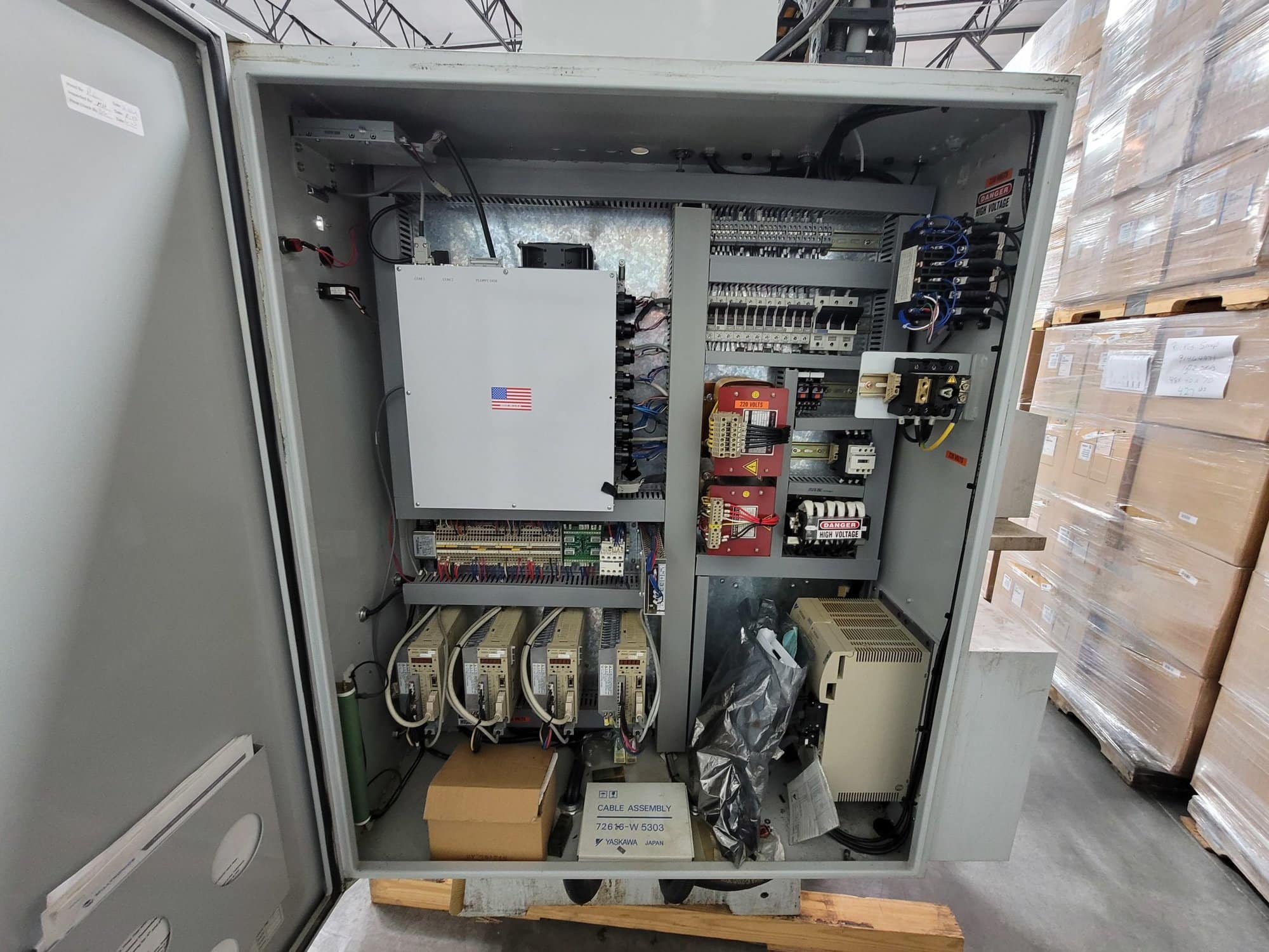Milltronics RH-30 VMC, 2002-Series F- Centurion 6, 8,000RPM - Image 7