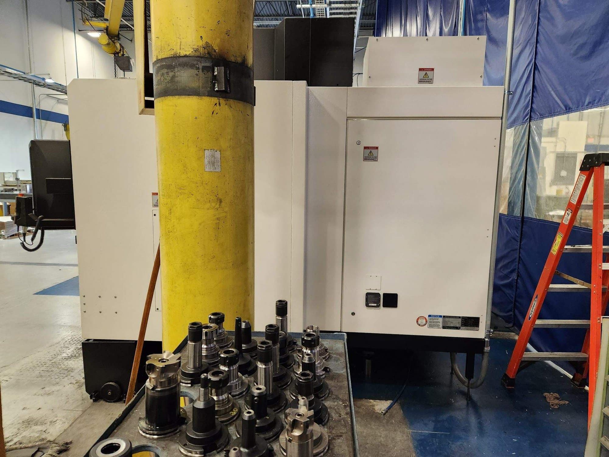 Mazak VCN-570C CNC VMC, 2019 - Chip Conveyor - Image 10