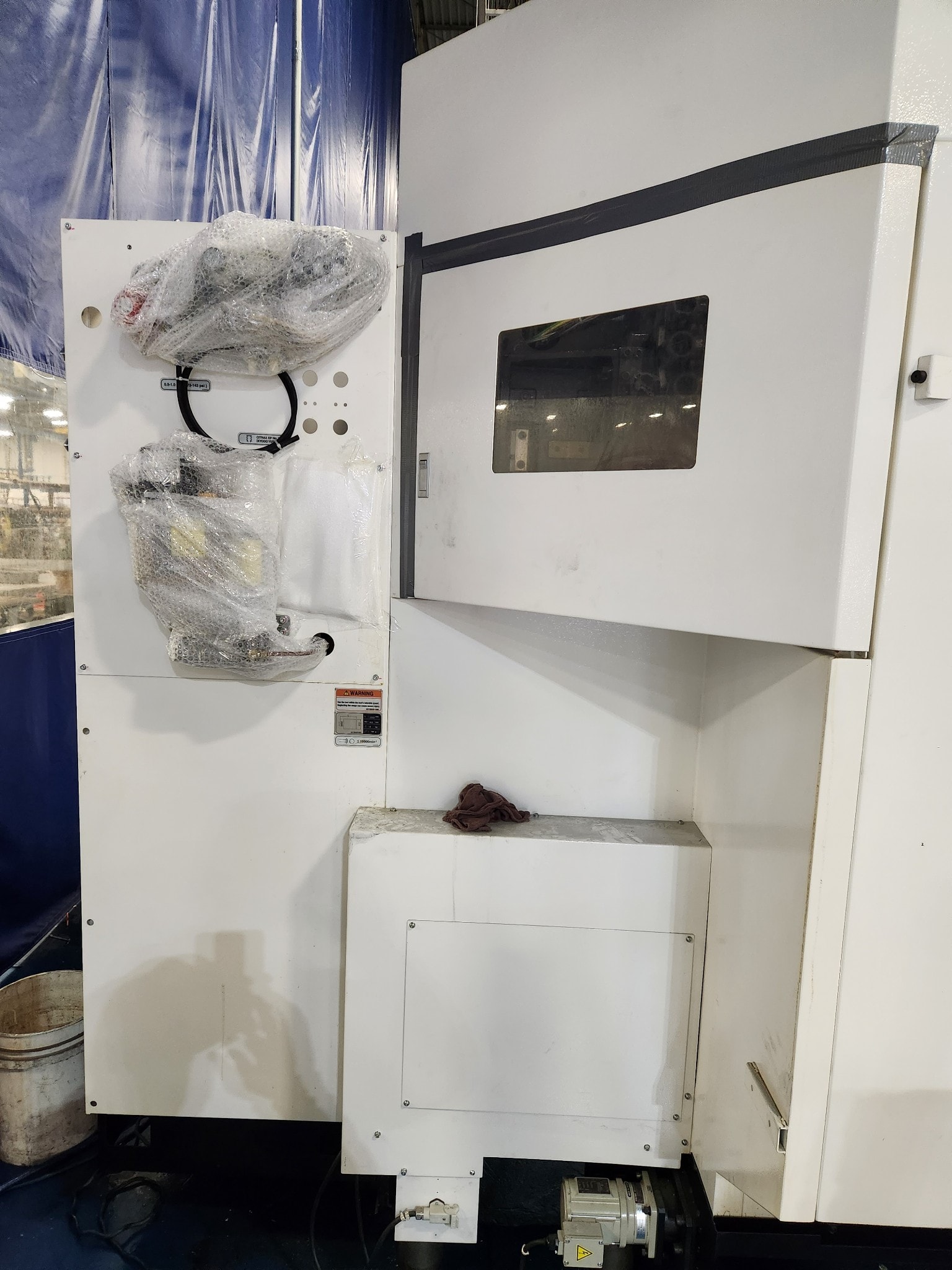 Mazak VCN-570C CNC VMC, 2019 - Chip Conveyor - Image 7